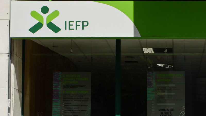 Presidente do IEFP demitiu-se após polémica com subsídio de desemprego