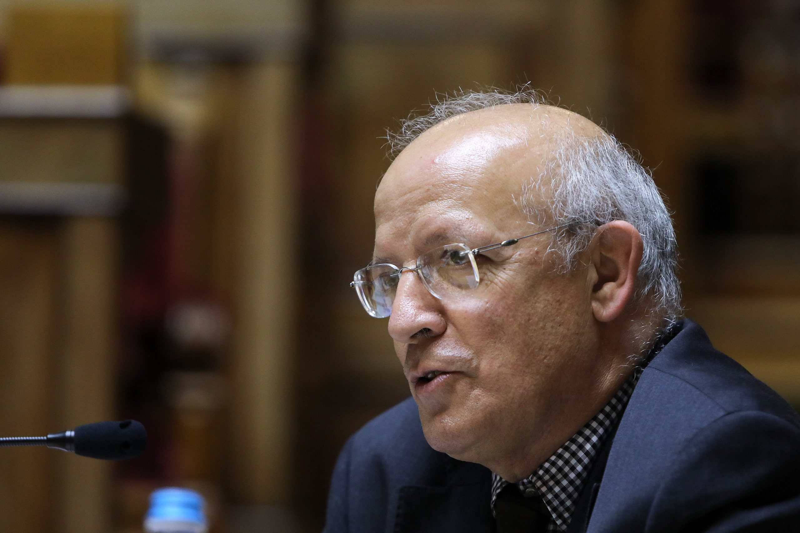 Portugal “totalmente comprometido” na luta contra armas nucleares, diz Augusto Santos Silva