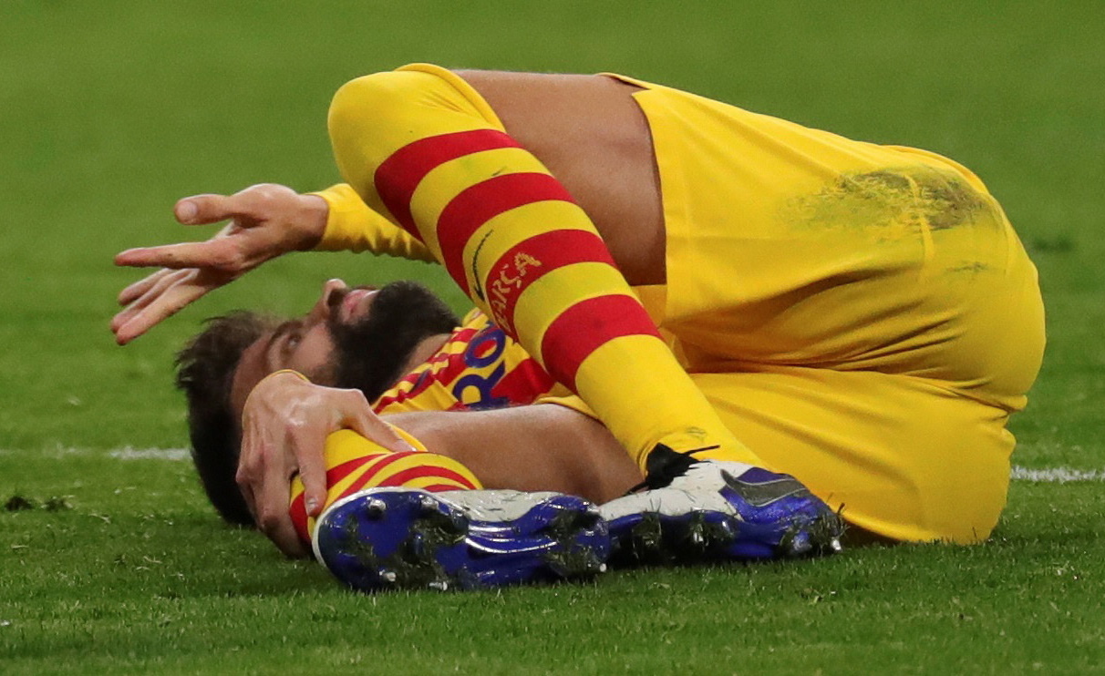 FC Barcelona. Gerard Piqué com lesões em dois ligamentos do joelho direito