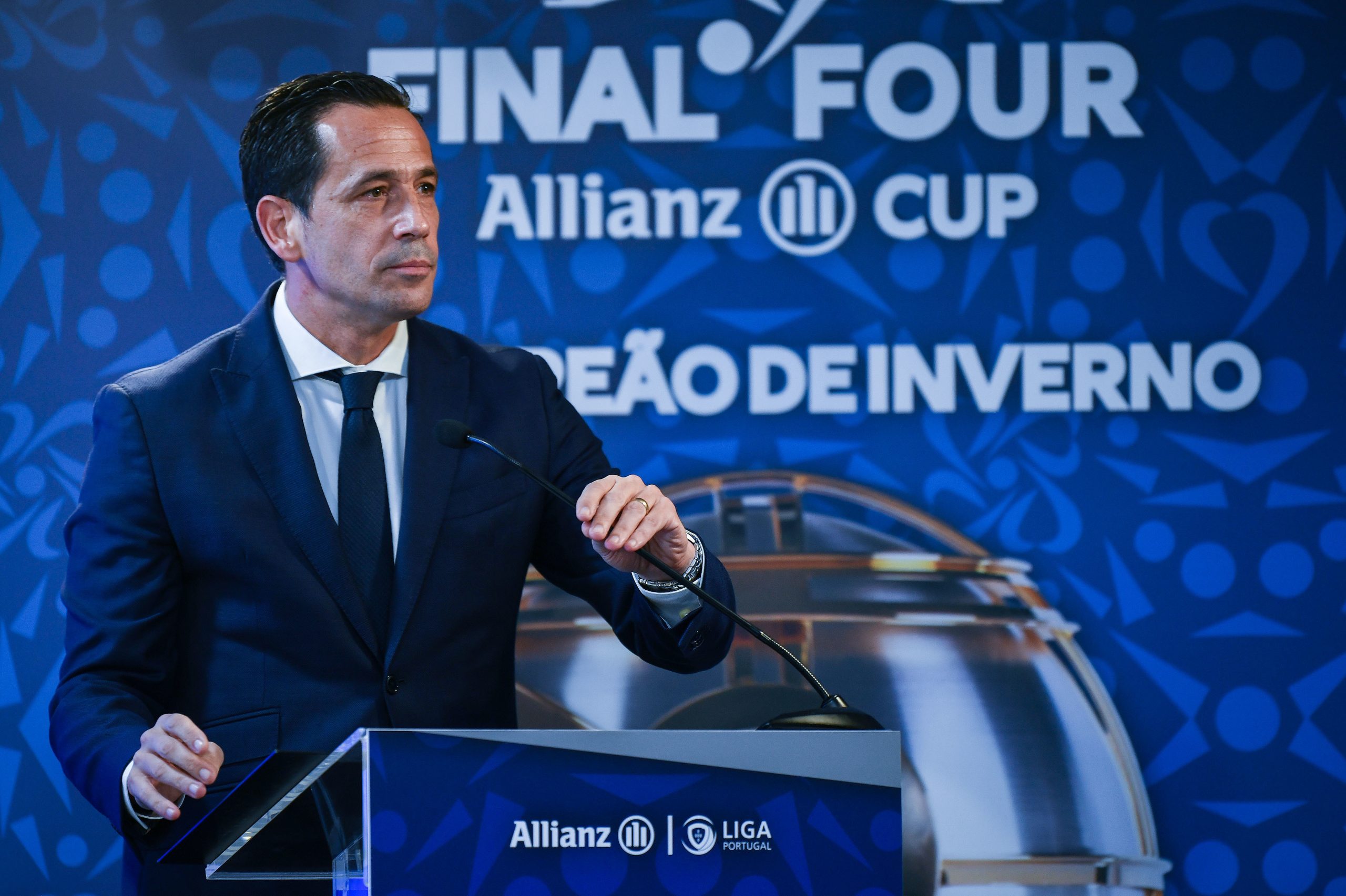 Pedro Proença diz que governo “tem de assumir responsabilidades” sobre violência no futebol