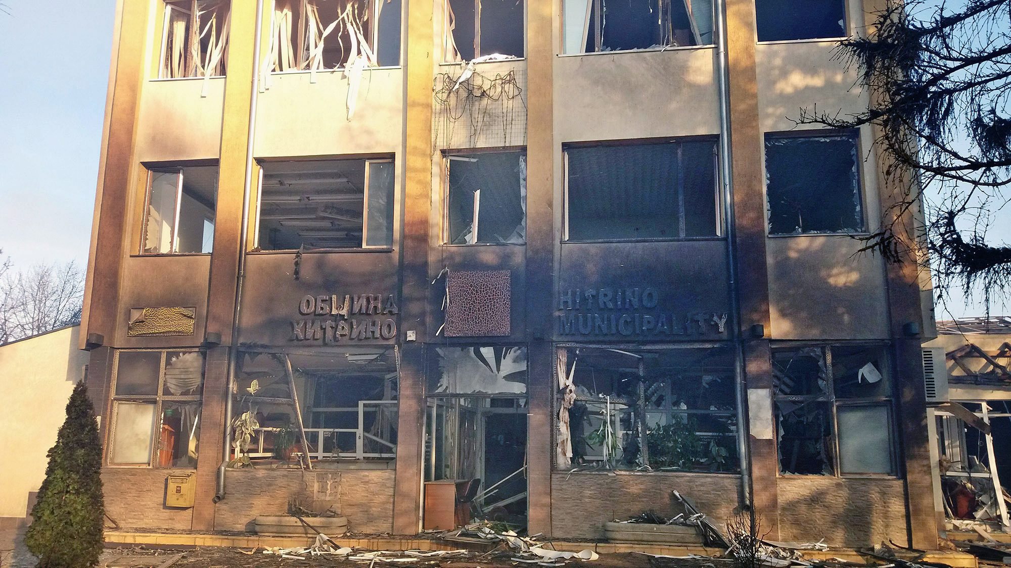 Pelo menos 7 mortos e 29 feridos em explosão de comboio que descarrilou na Bulgária
