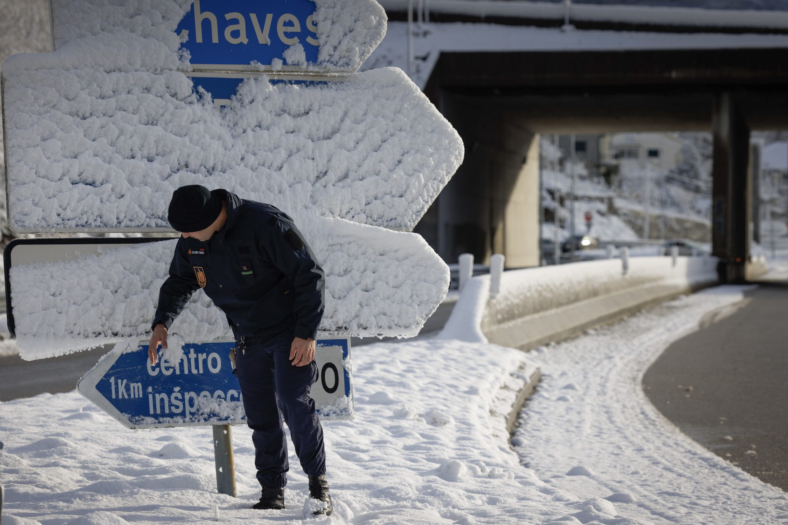 Atenção à neve. Seis distritos de Portugal continental estão sob aviso laranja