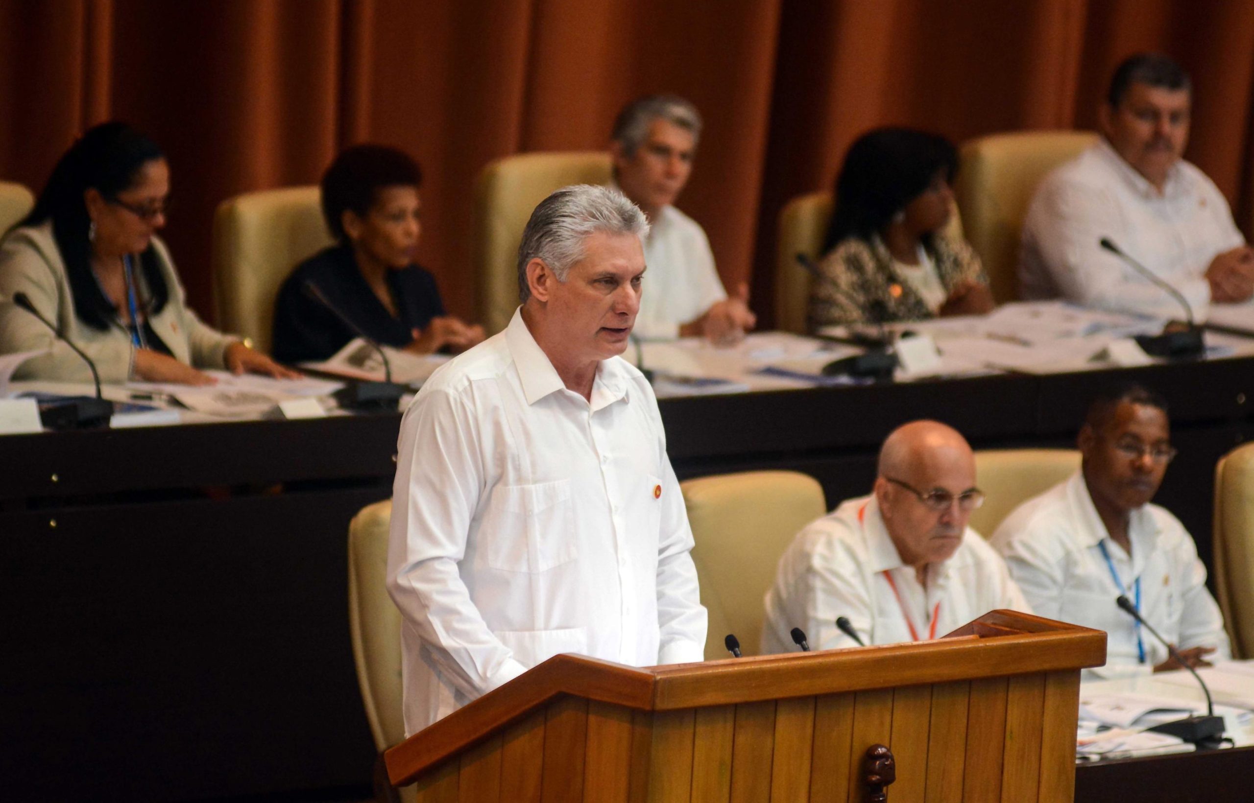 Cubanos votam projeto da nova Constituição em fevereiro de 2019