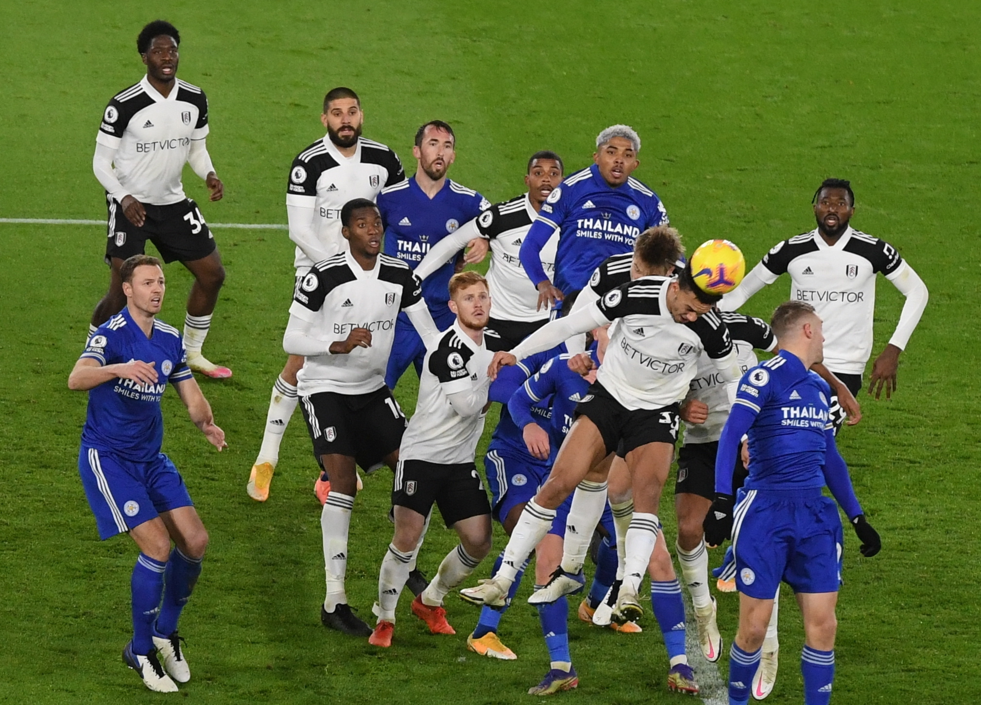Premier League. Leicester City perde com o Fulham com a ajuda de Ivan Cavaleiro