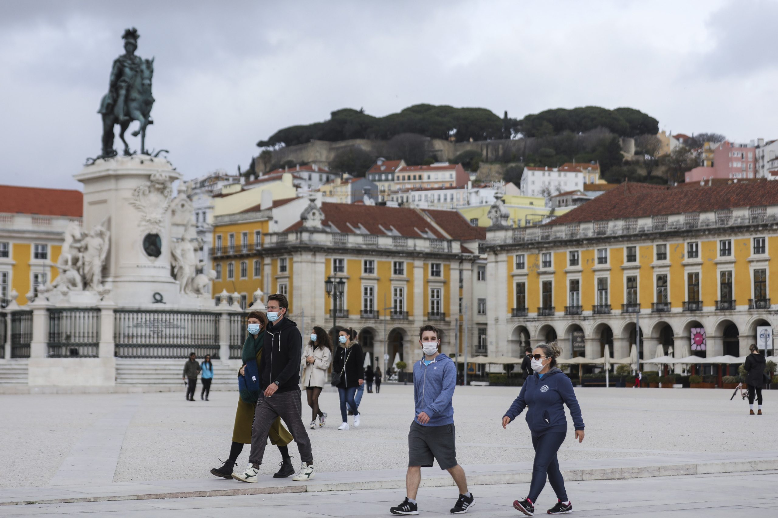 Riqueza das famílias portuguesas aumentou quase 20% entre 2017 e 2020