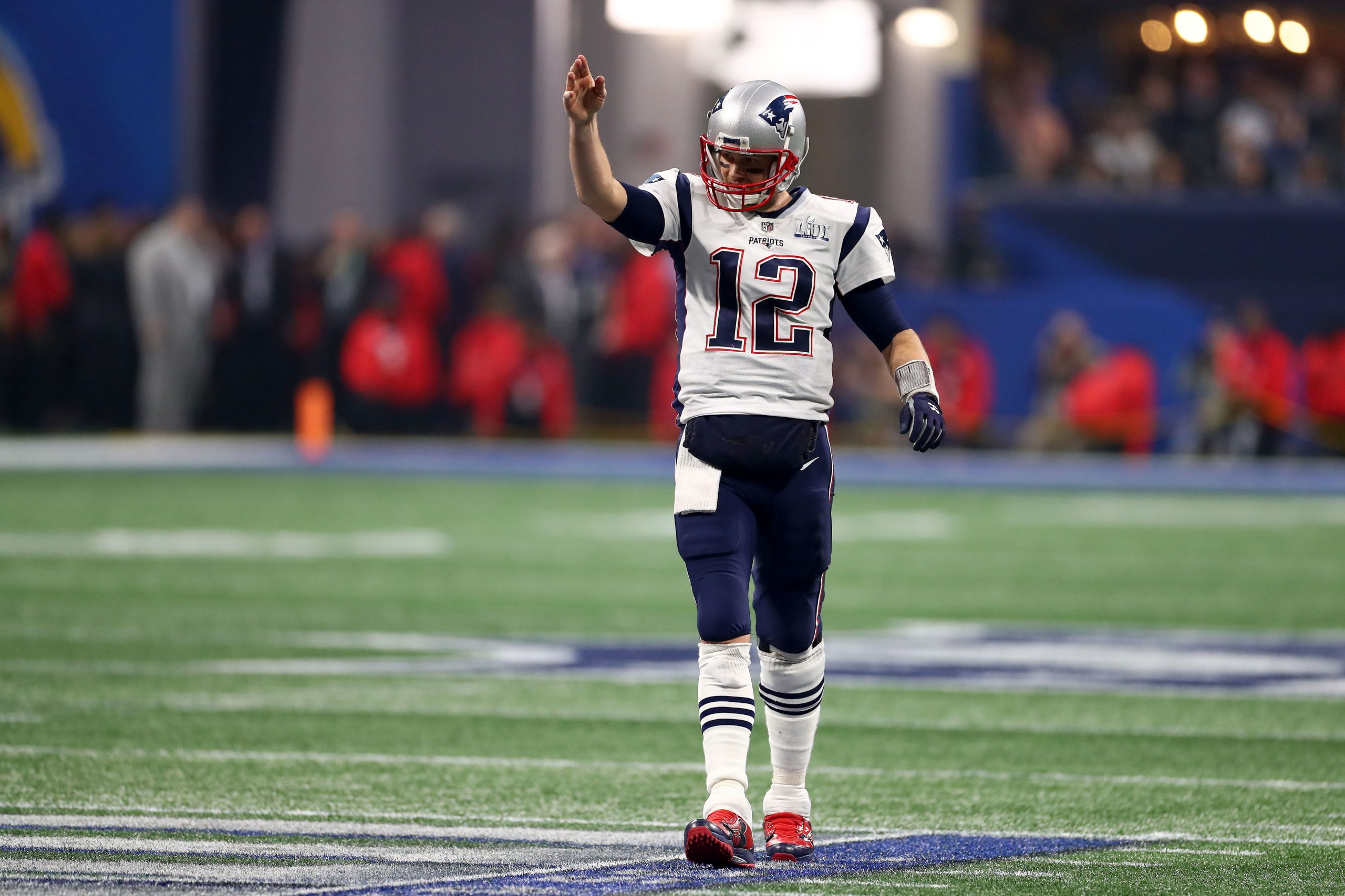Tom Brady anuncia que vai deixar os New England Patriots