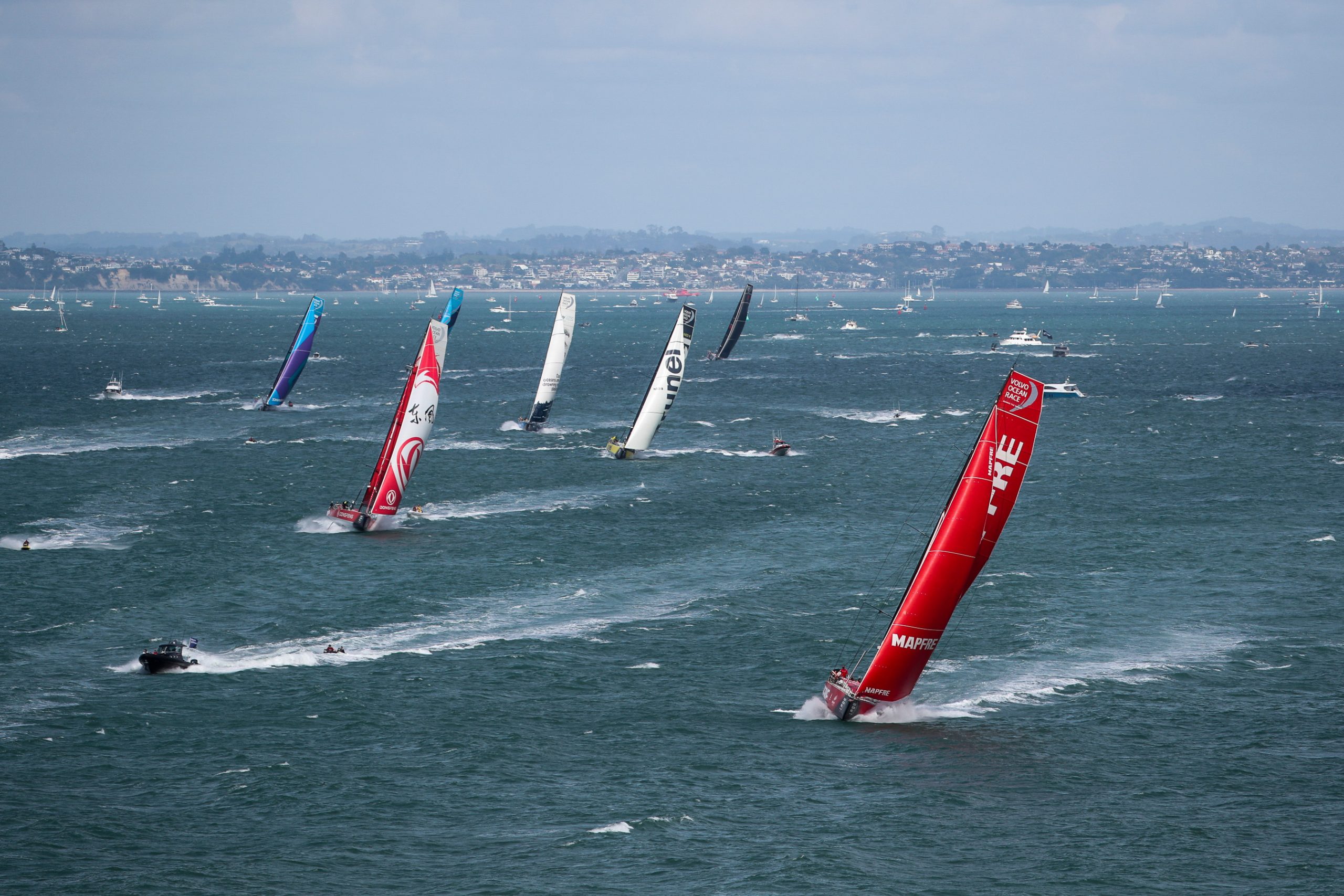 Volvo Ocean Race: Dois portugueses a caminho do fim do mundo