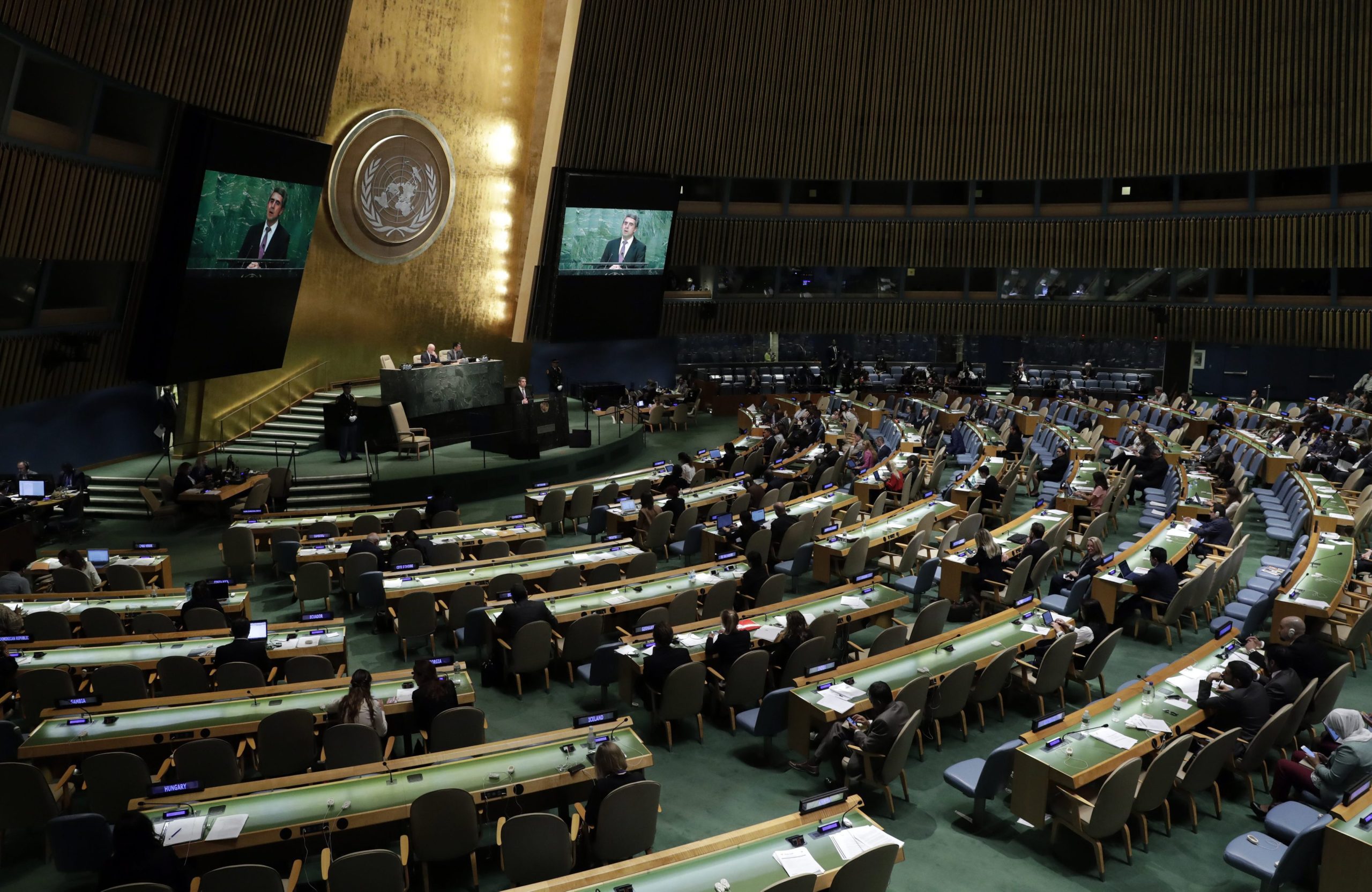 ONU aprova resolução sobre levantamento de embargo a Cuba com abstenção dos EUA