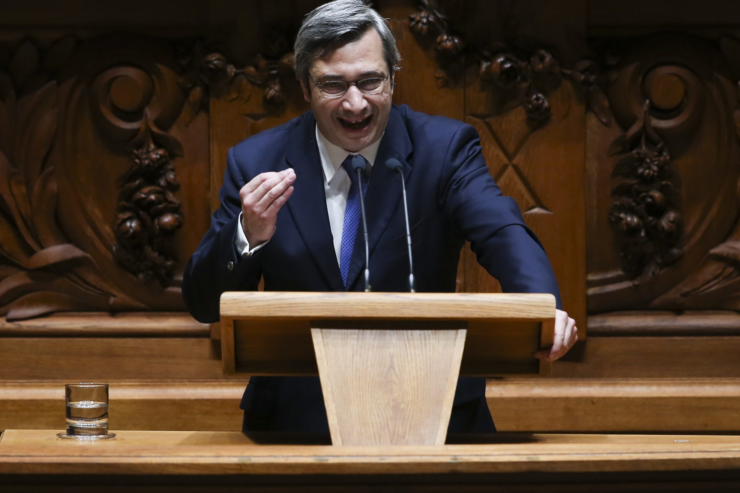 CDS-PP propõe aos outros partidos abertura consensual de revisão constitucional
