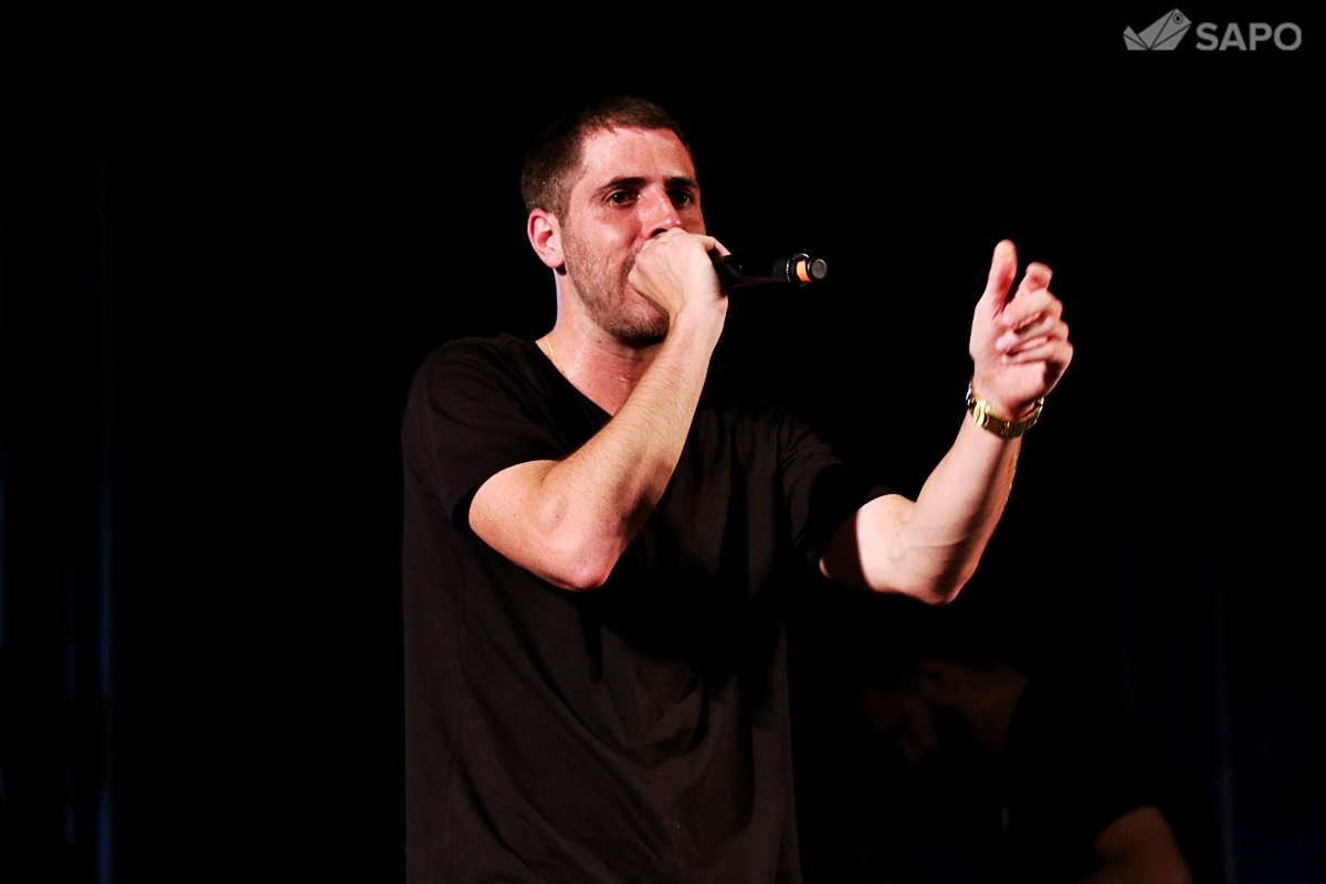 Richie Campbell esgota concerto em Londres