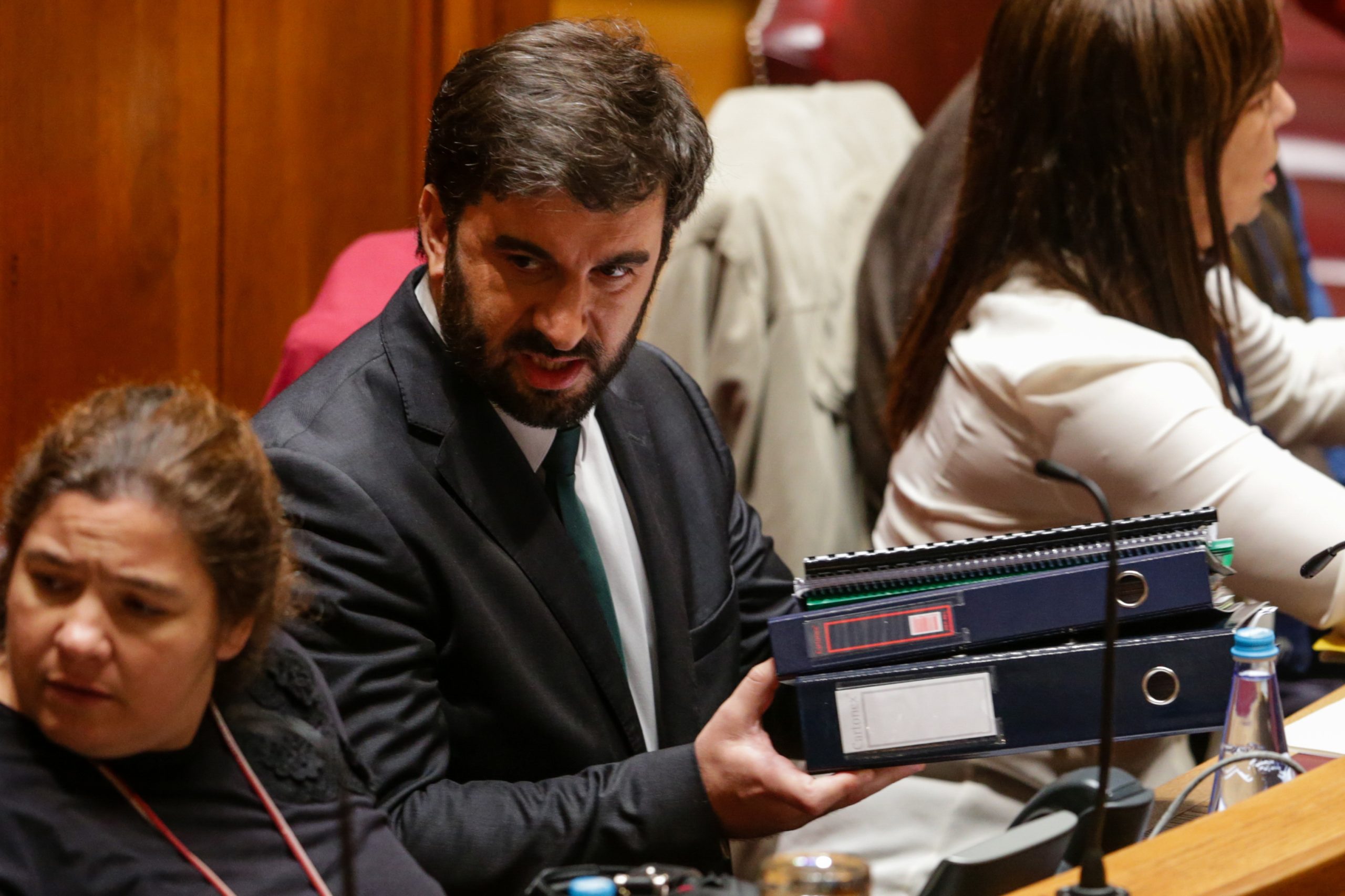 Fenprof pede ao primeiro-ministro que substitua ministro da Educação