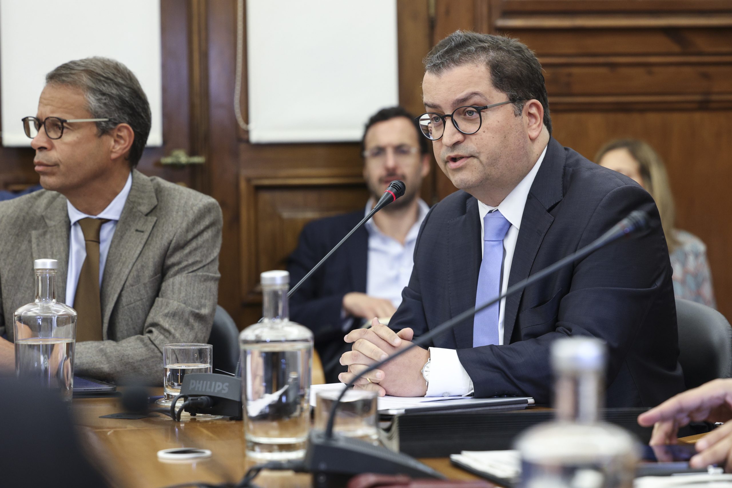 Pacotão. Baixa do IRC será aprovada por autorização legislativa e não entra no Orçamento do Estado