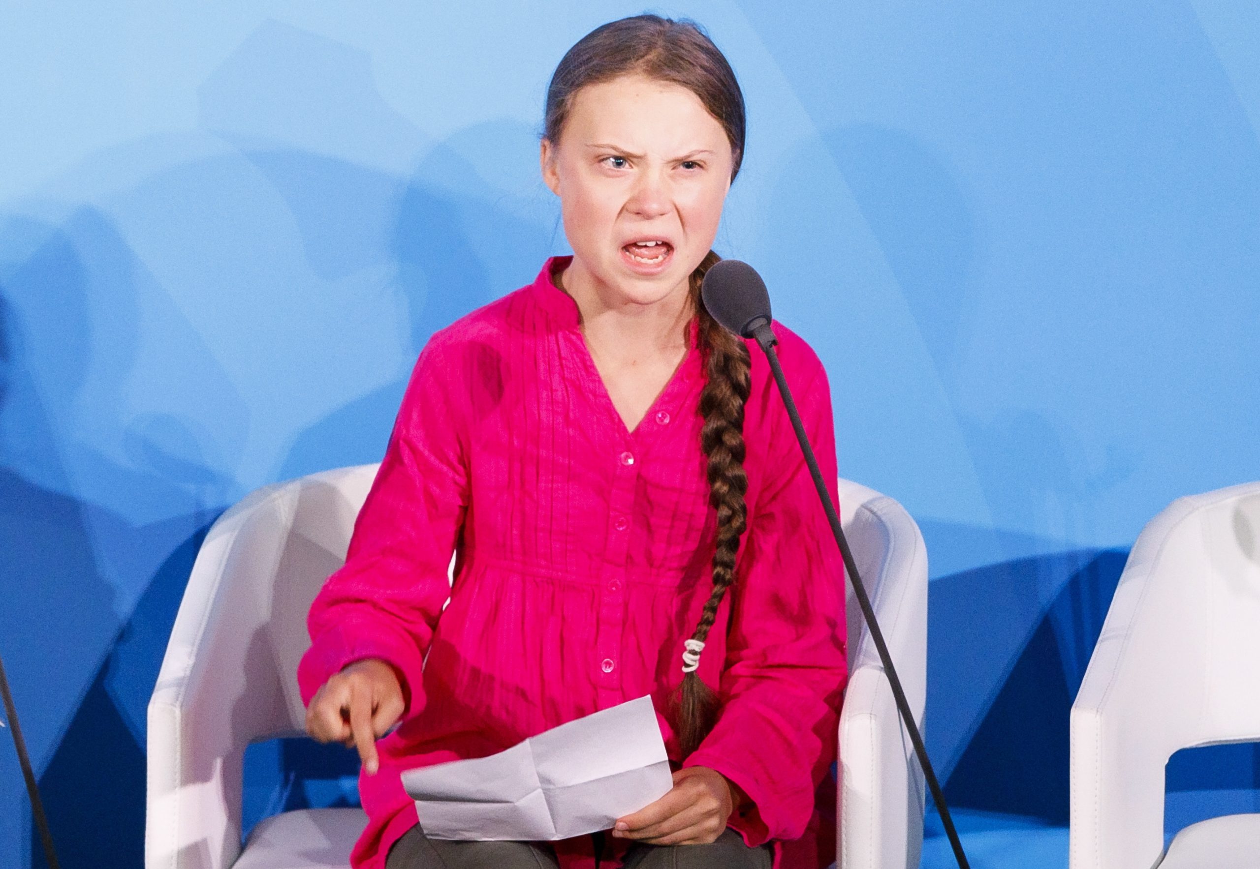 Greta Thunberg acusa líderes mundiais de lhe roubarem os sonhos e a infância