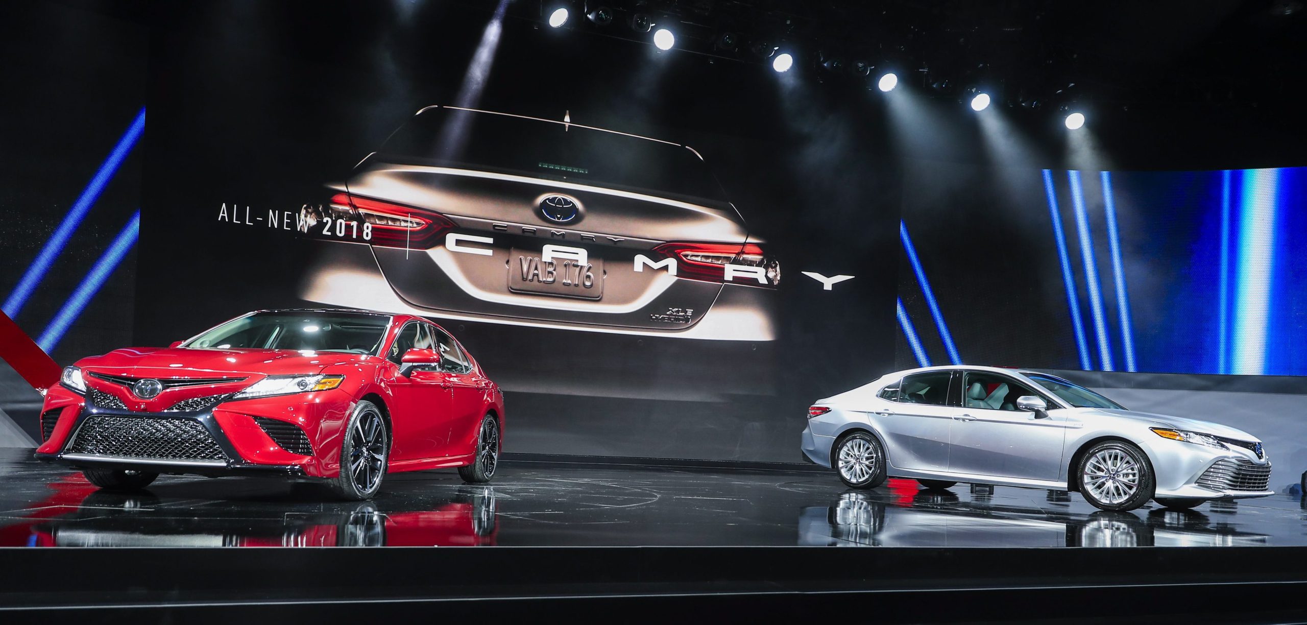 Toyota vai investir dez mil milhões de dólares nos Estados Unidos