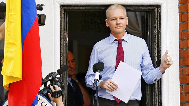 Painel da ONU considera ilegal a prisão de Assange