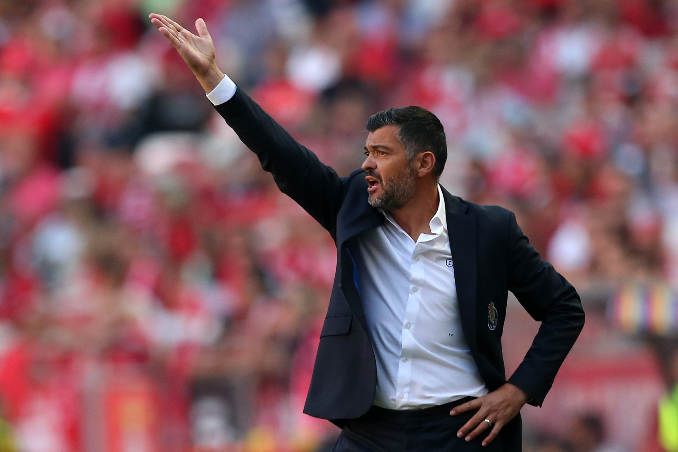 Sérgio Conceição alerta para “solidez defensiva” do Feirense
