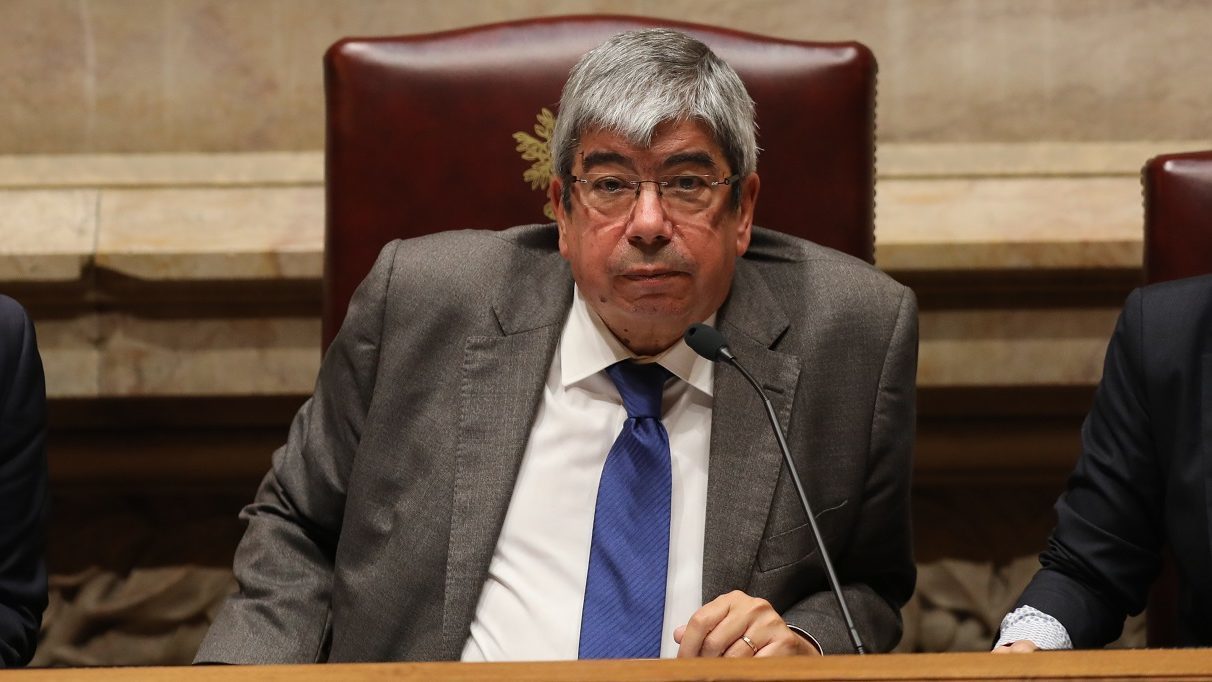 Grupo de trabalho sobre viagens de deputados tem de trabalhar de “forma célere”, diz Ferro Rodrigues
