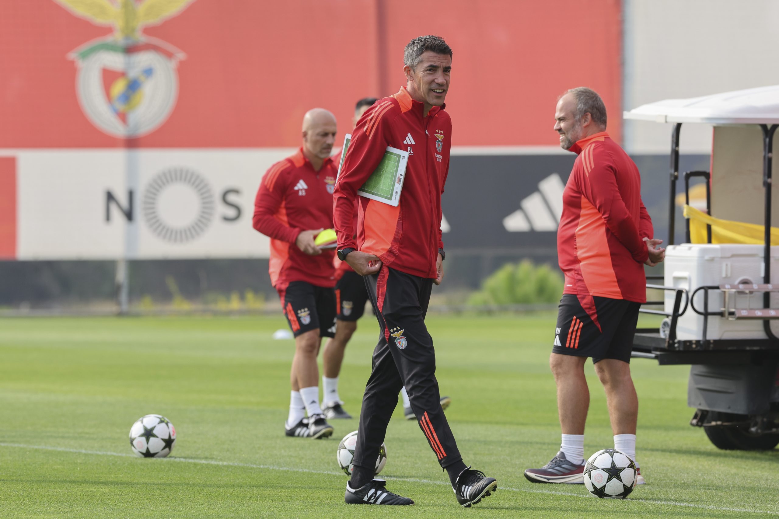 Liga dos Campeões: Benfica estreia-se no reduto do Estrela Vermelha