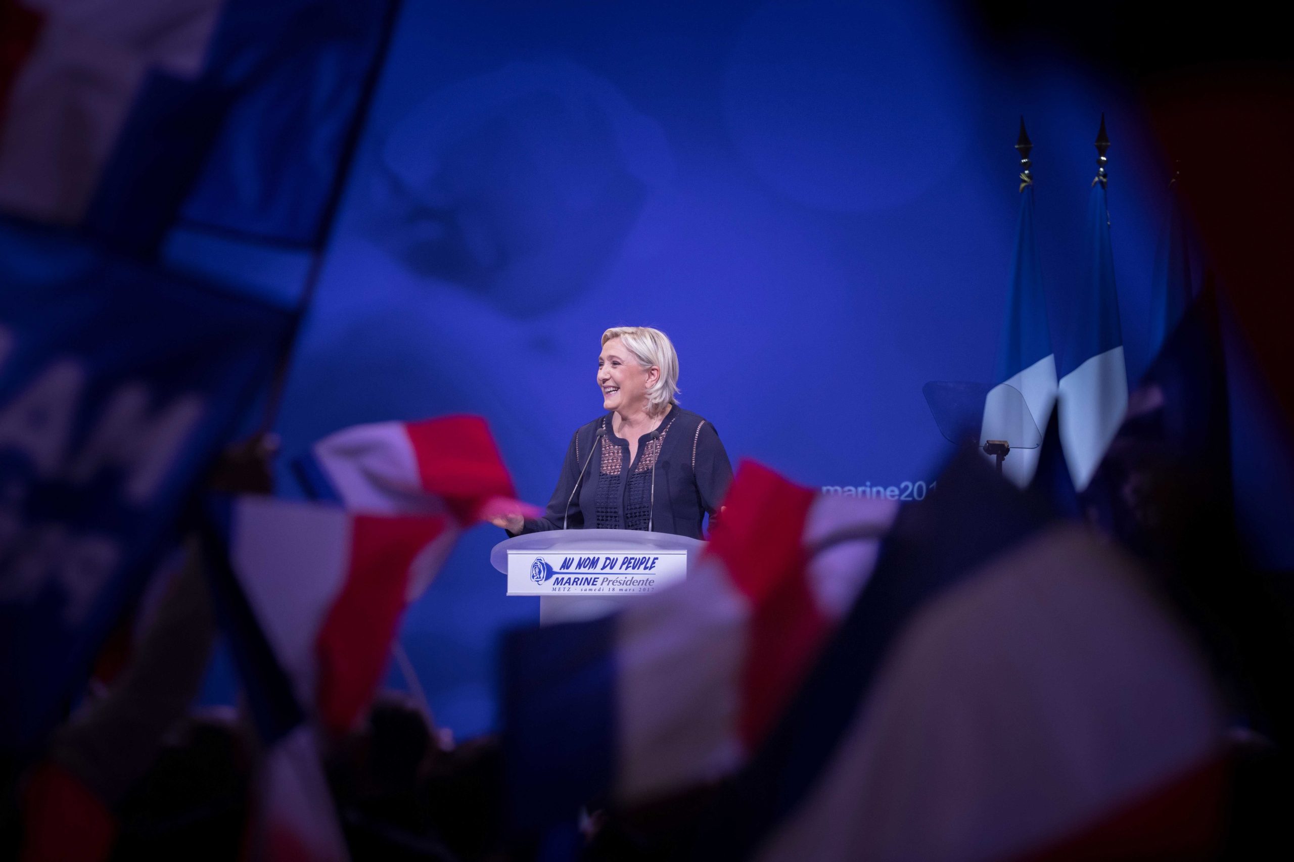 França: Le Pen dá o ‘pontapé de saída’ na campanha para a segunda volta esta quinta-feira