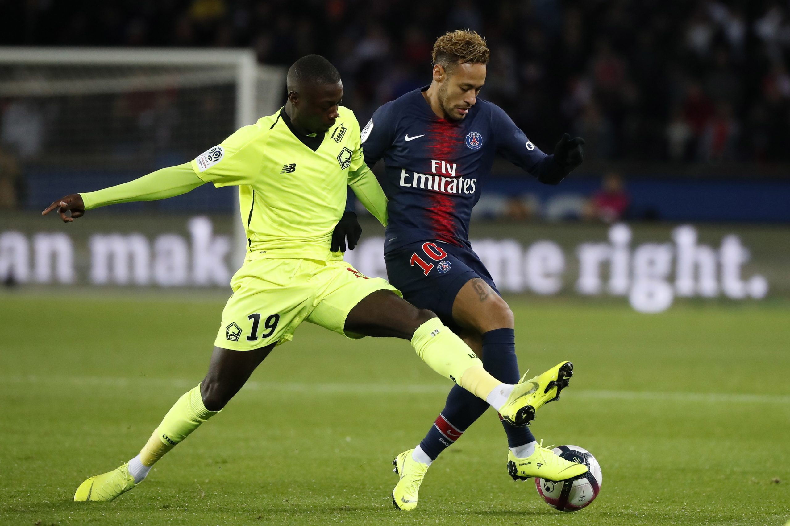 Arsenal bate recorde de transferências com a contratação de Nicolas Pépé