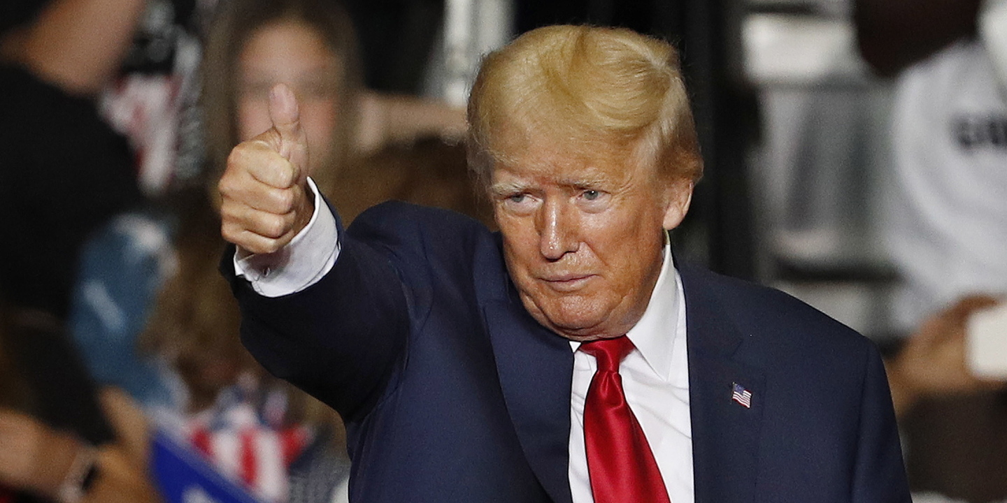 Contas de Facebook e Instagram de Donald Trump vão ser reativadas