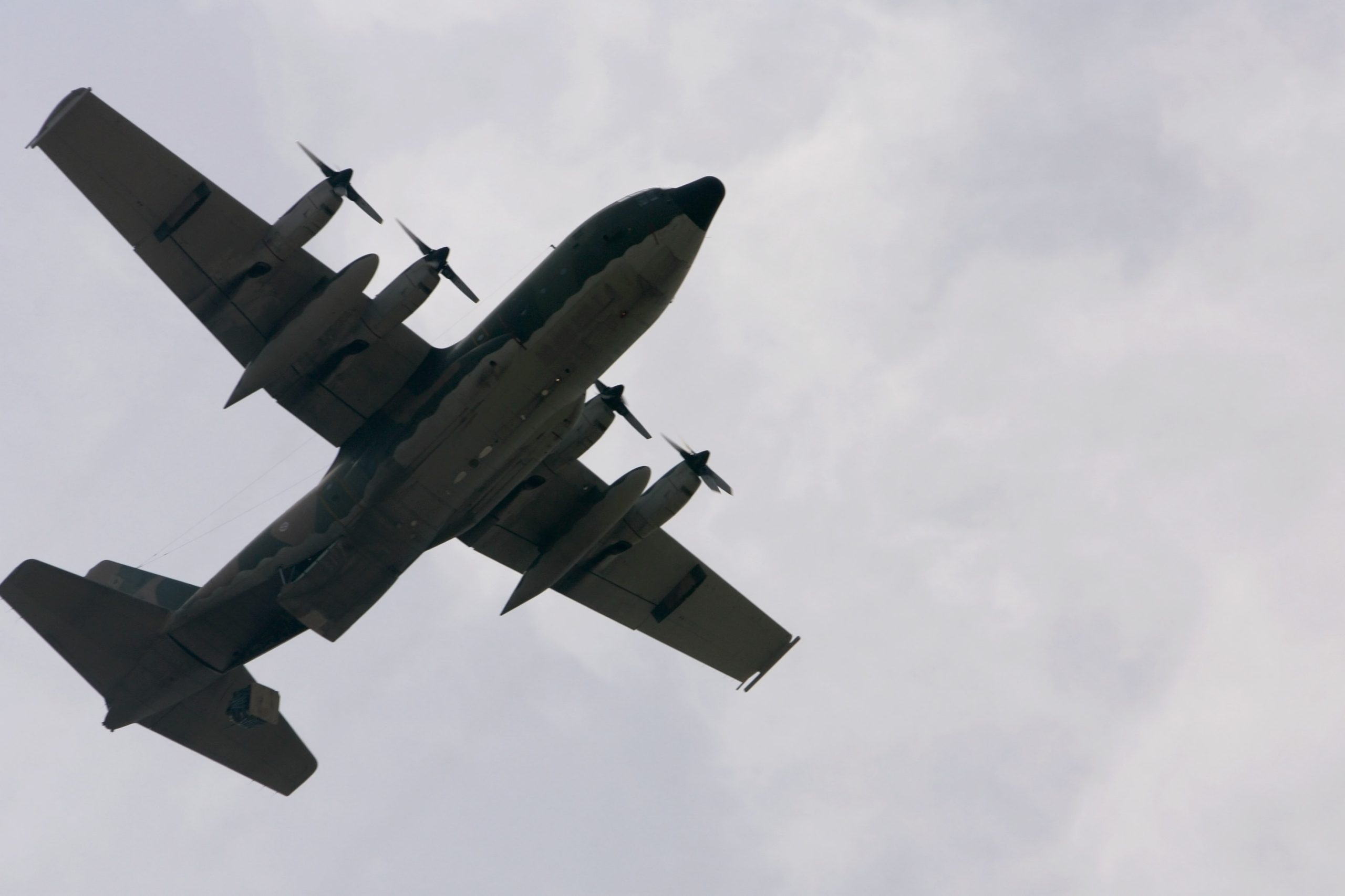 Governo autoriza modificação e sustentação da frota C-130 até os KC-390 estarem operacionais