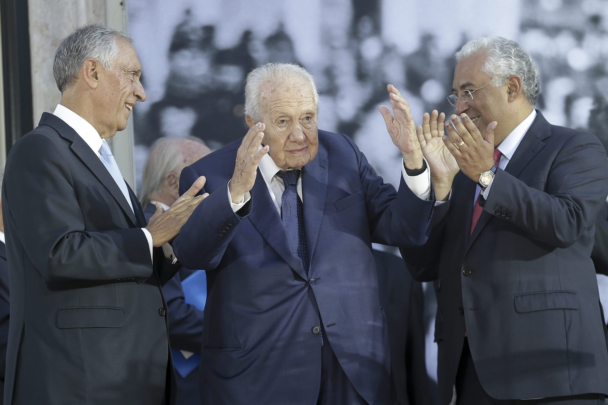 Mário Soares apresenta “significativa melhoria”