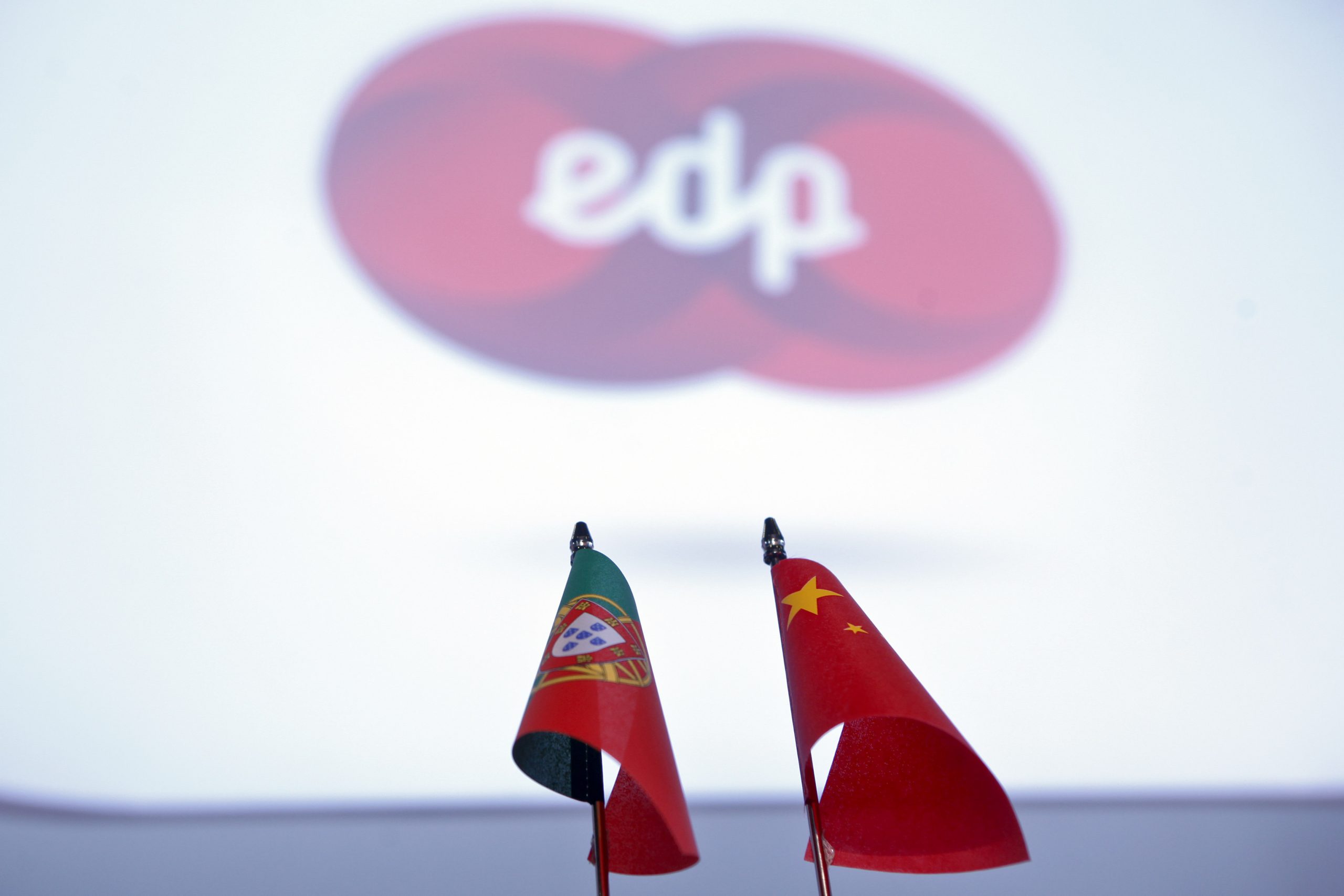 OE2019: Galamba considera “grande conquista” que EDP volte a pagar contribuição