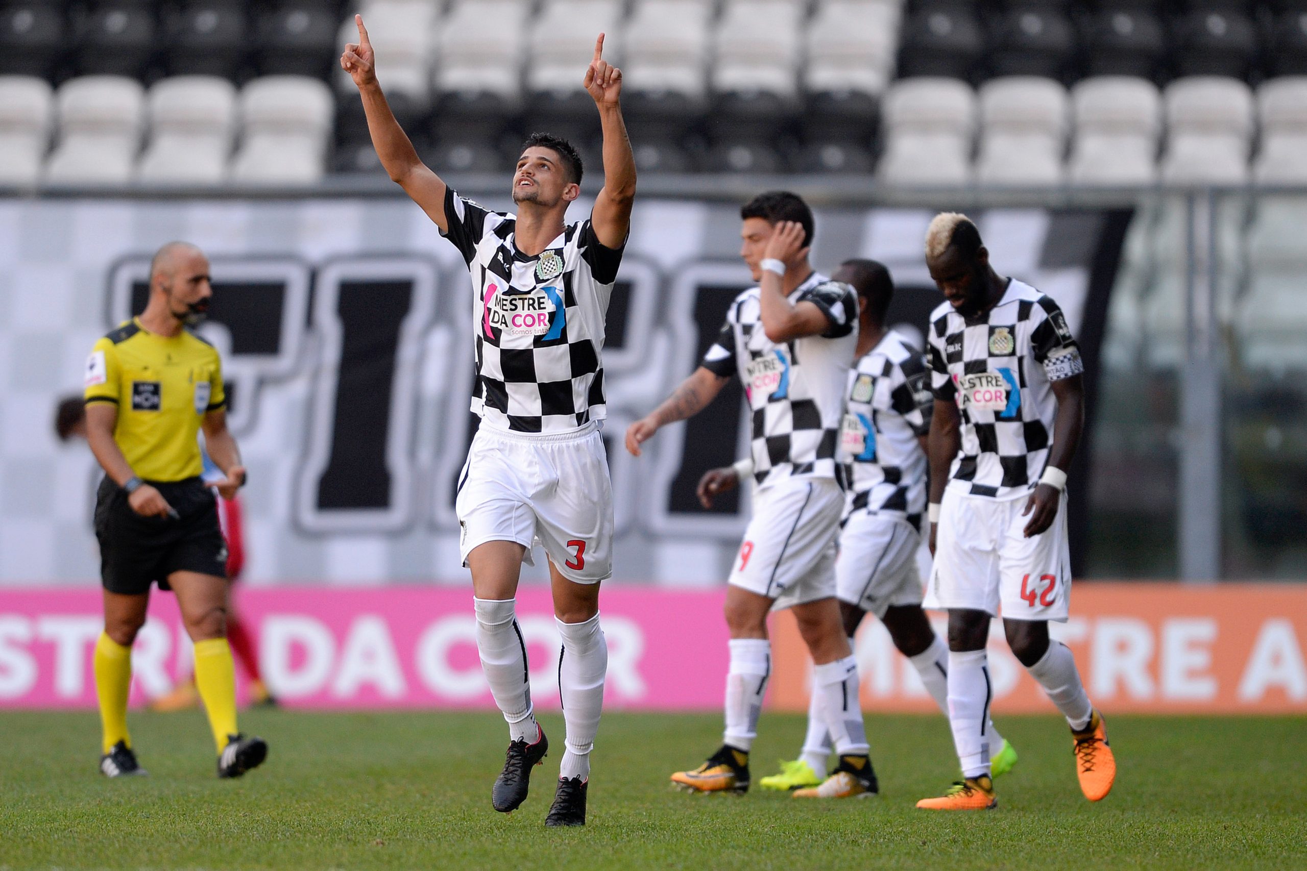 Boavista vence Desportivo das Aves e soma os primeiros pontos na I Liga