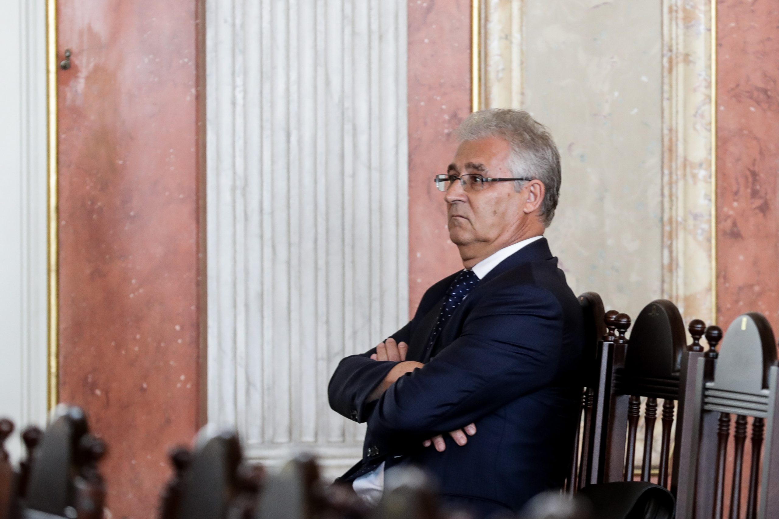 Defesa de Vaz das Neves refuta crimes e critica acusação “leviana”