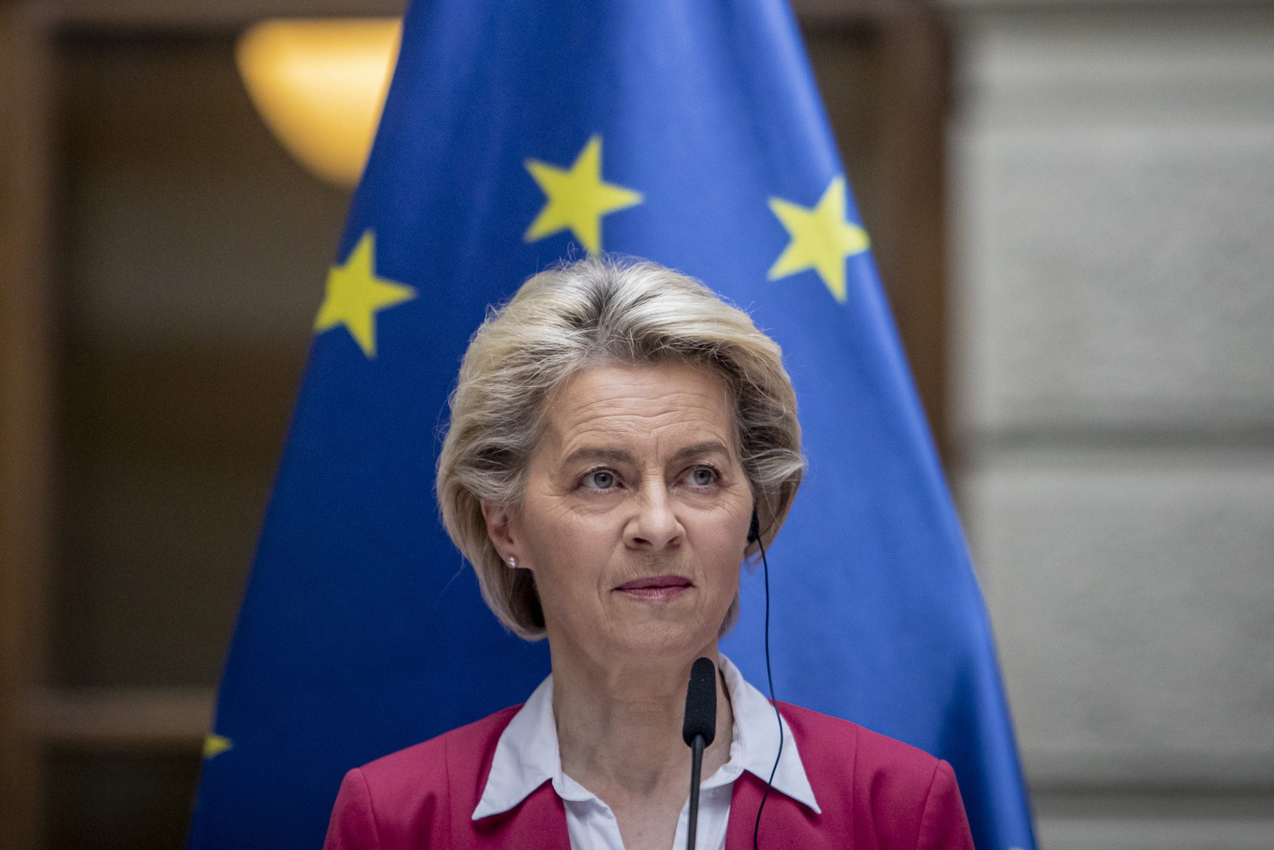 Parlamento Europeu inicia sessão plenária dominada por discurso do Estado da UE de Von der Leyen