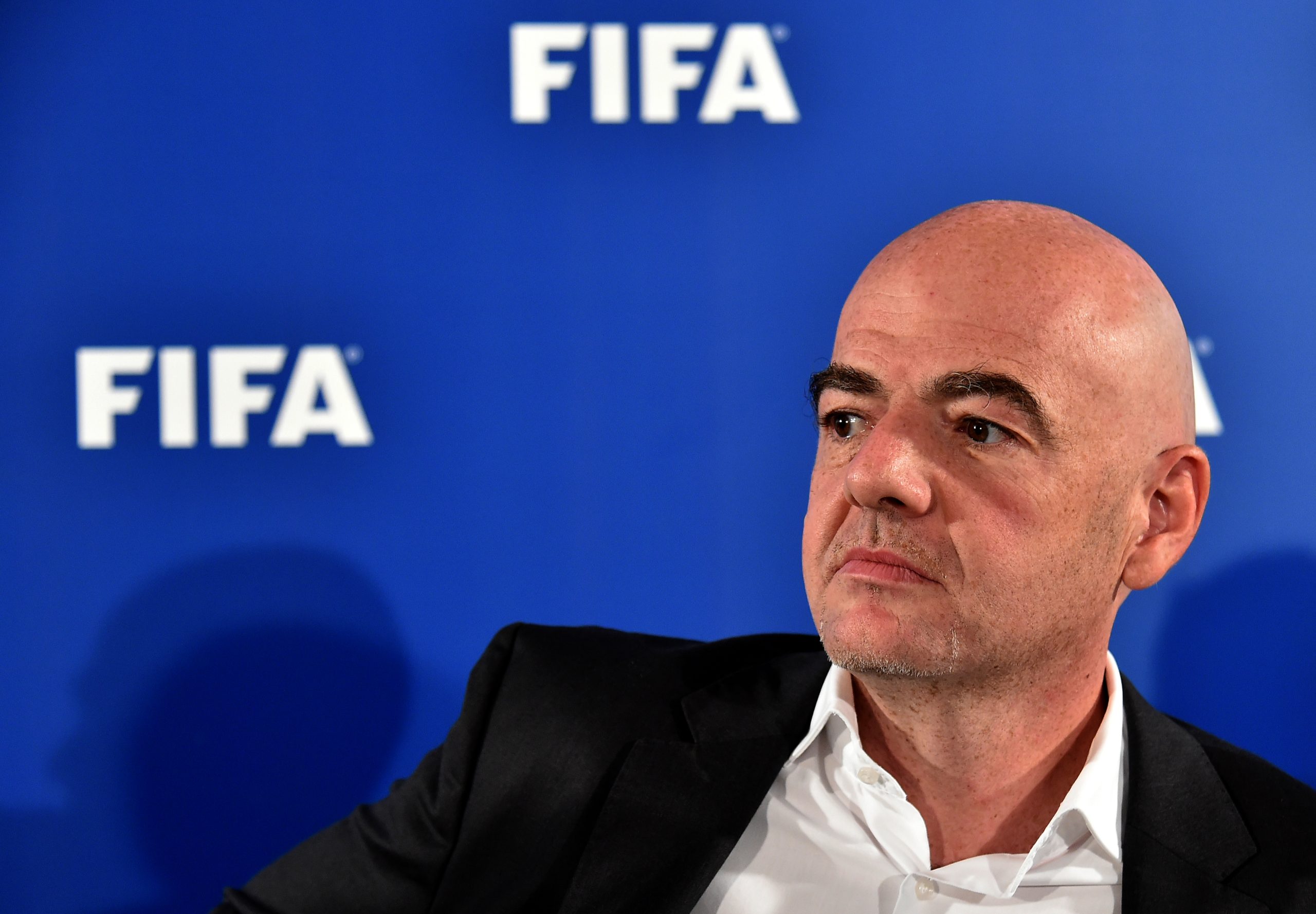 FIFA dá positiva ao vídeo-árbitro, apesar das críticas no Mundial de clubes