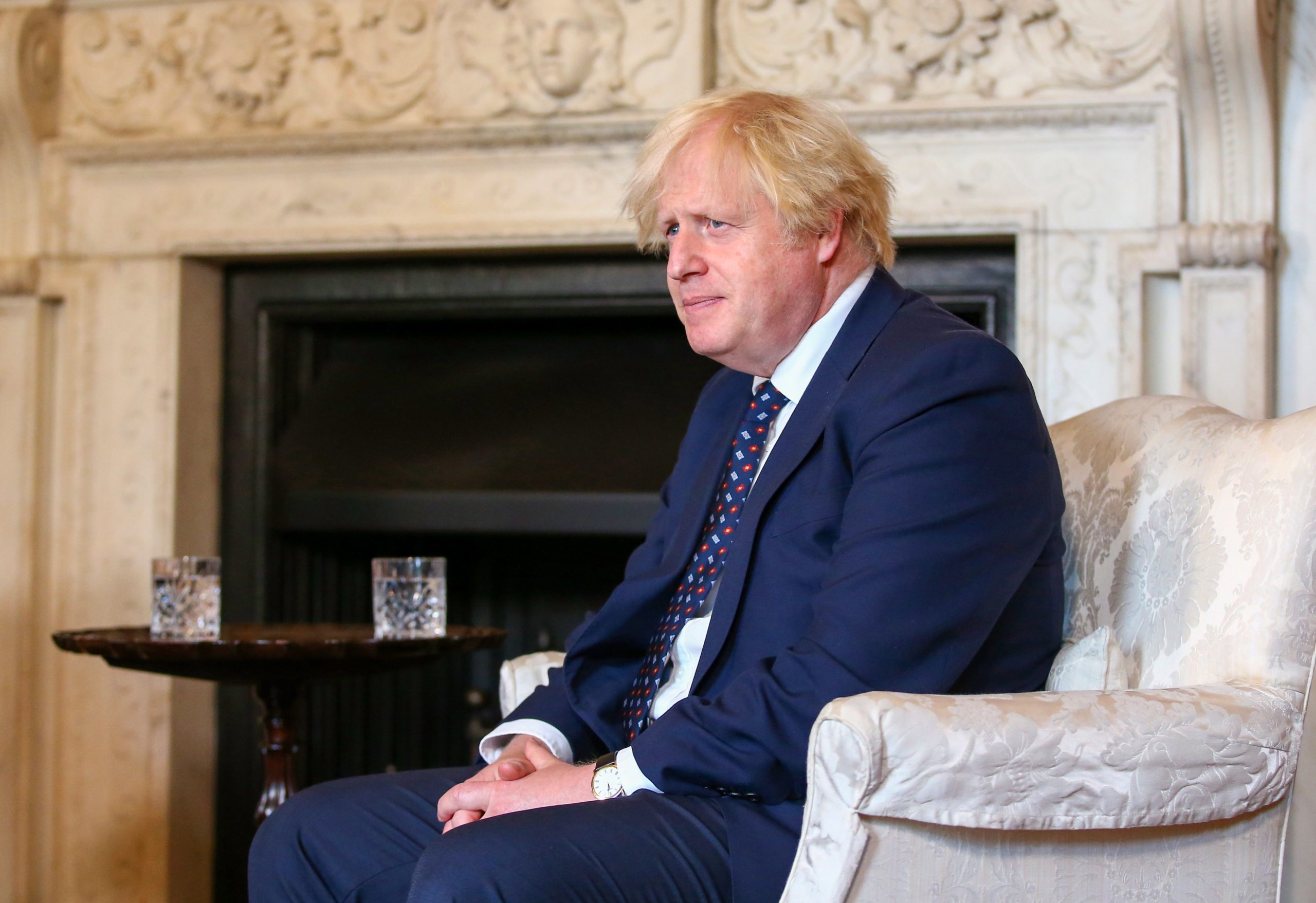 Boris Johnson promete “não virar costas ao Afeganistão”