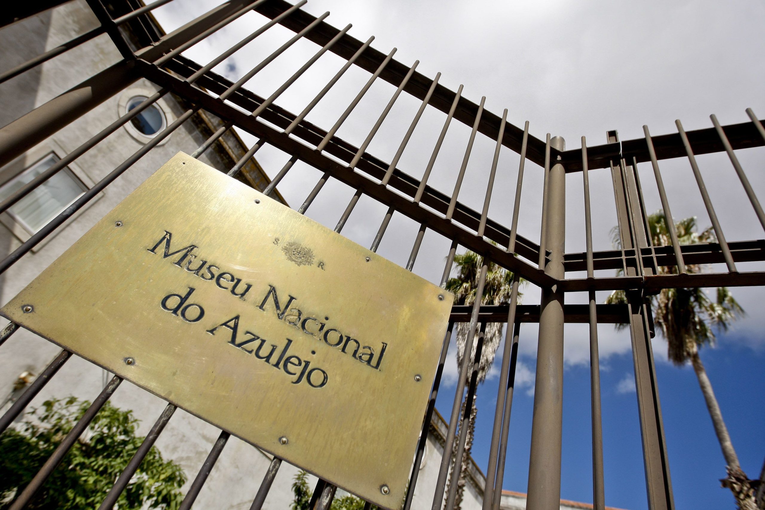 Exposição mostra 400 peças de cerâmica industrial portuguesa no Museu do Azulejo
