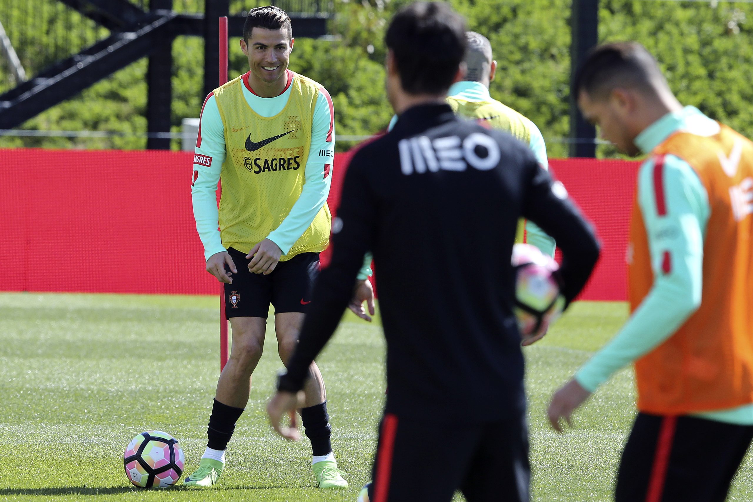 Seleção regressa hoje ao trabalho e à Madeira após 16 anos de ausência