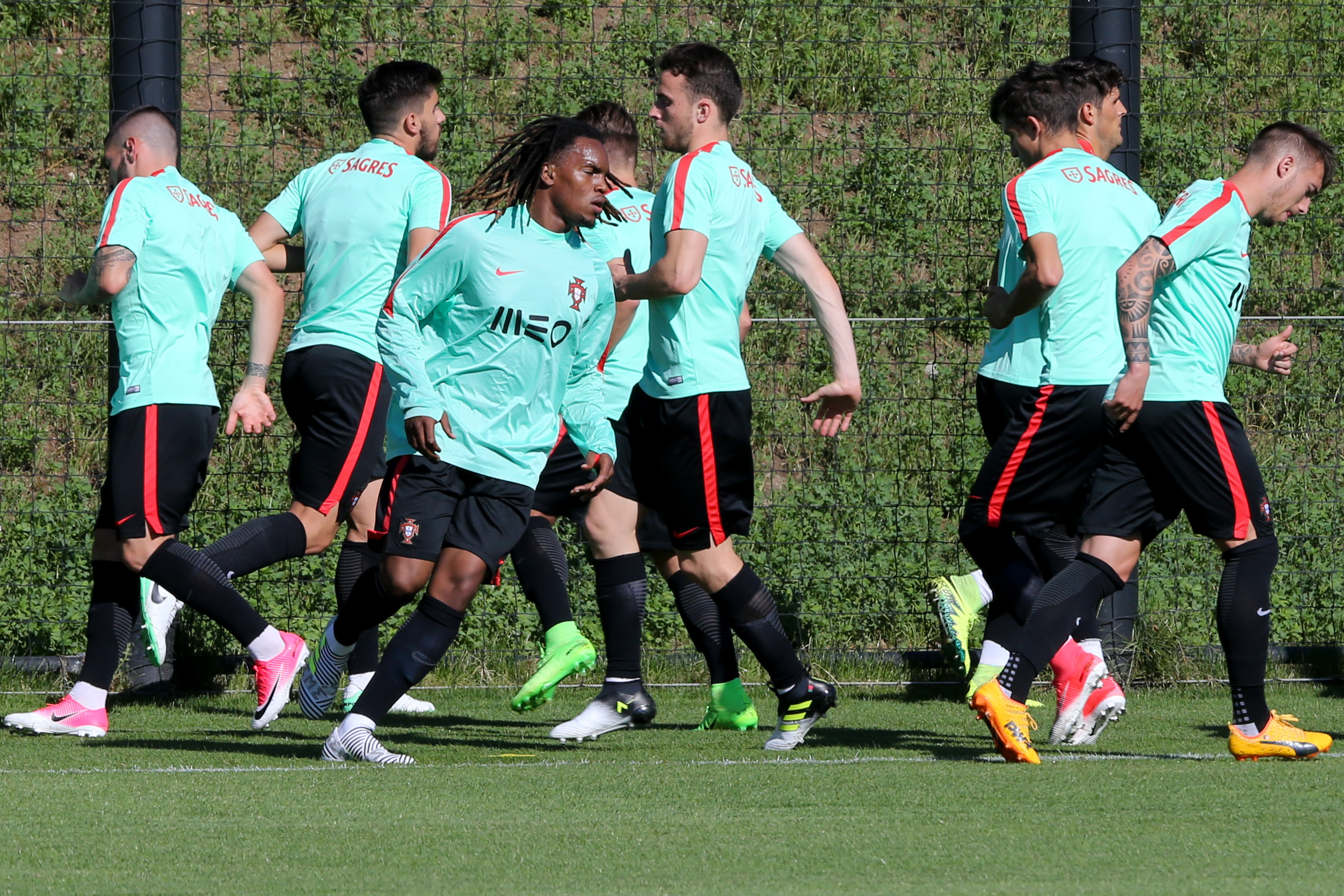 Portugal defronta o Chipre sem Ronaldo e a pensar na Letónia