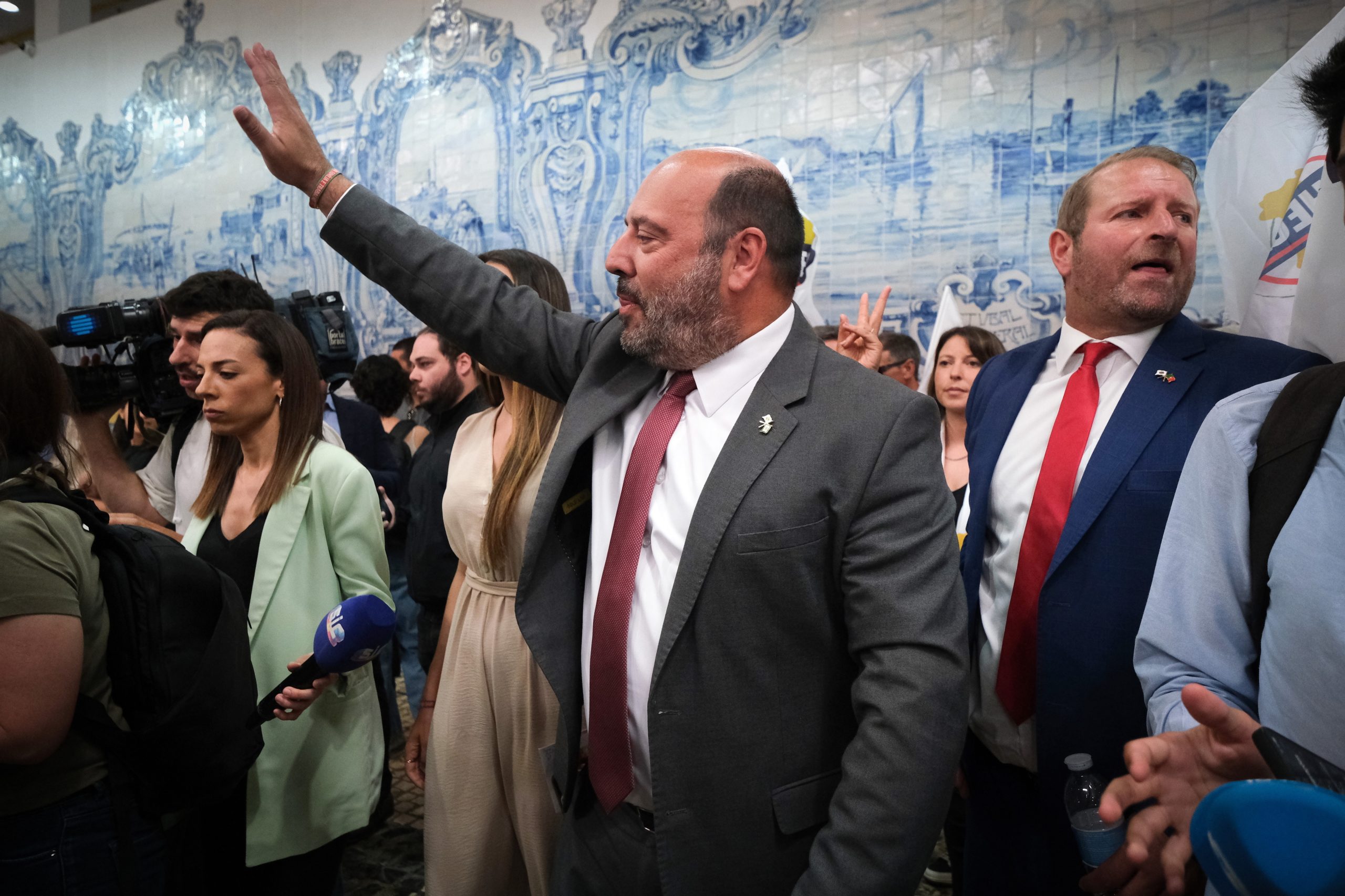 Pedro Pinto reage às primeiras projeções: “Umas vezes ganha-se, outras perde-se”