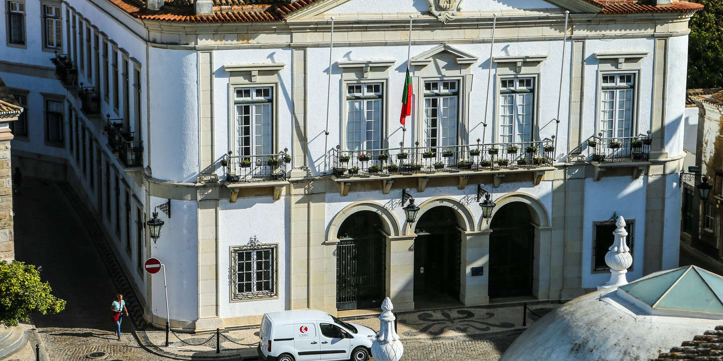 Câmara de Faro vai contratar 30 agentes para a Polícia Municipal