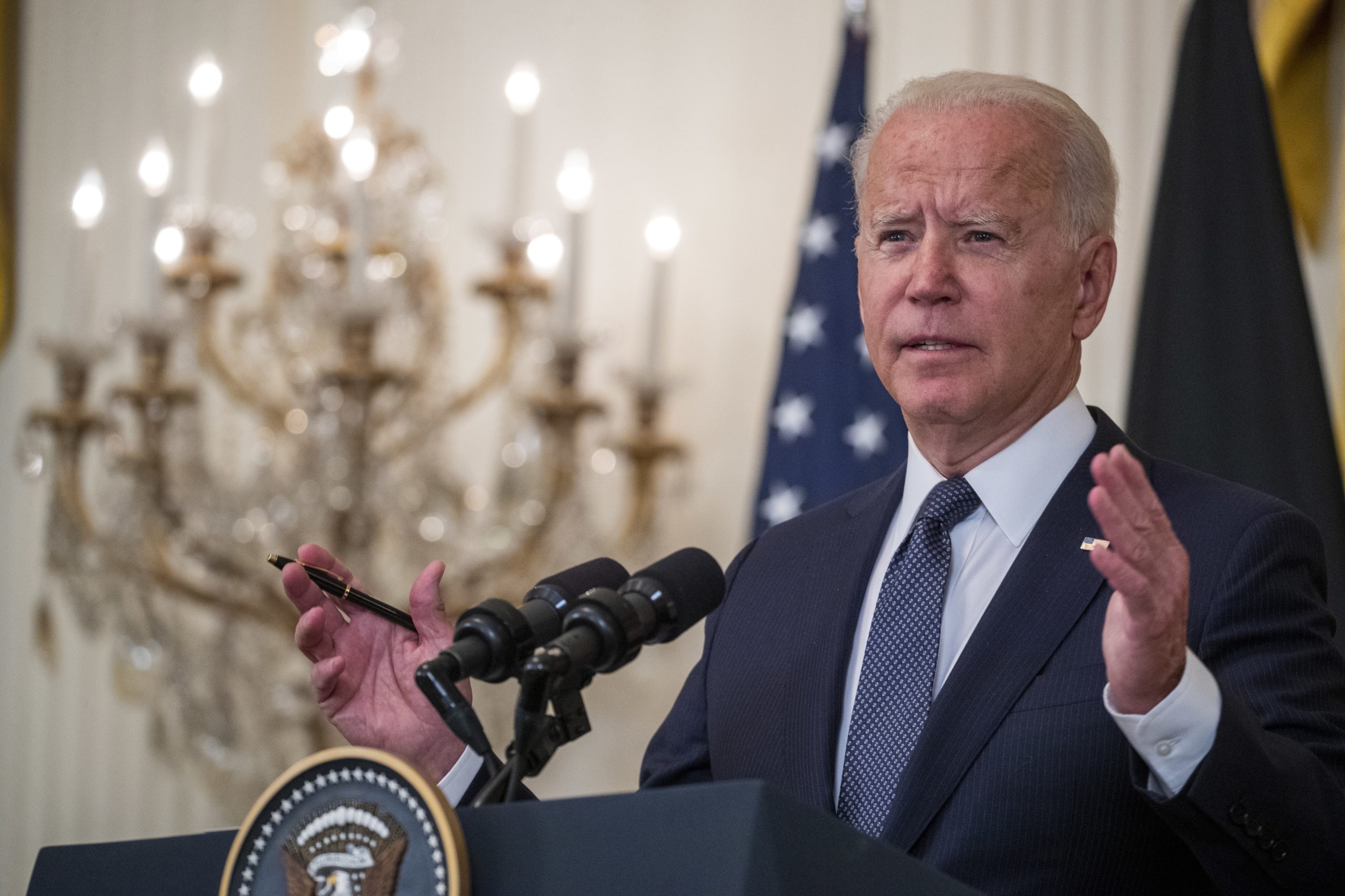 Biden admite enviar para Cuba “quantidades significativas” de vacinas contra covid-19