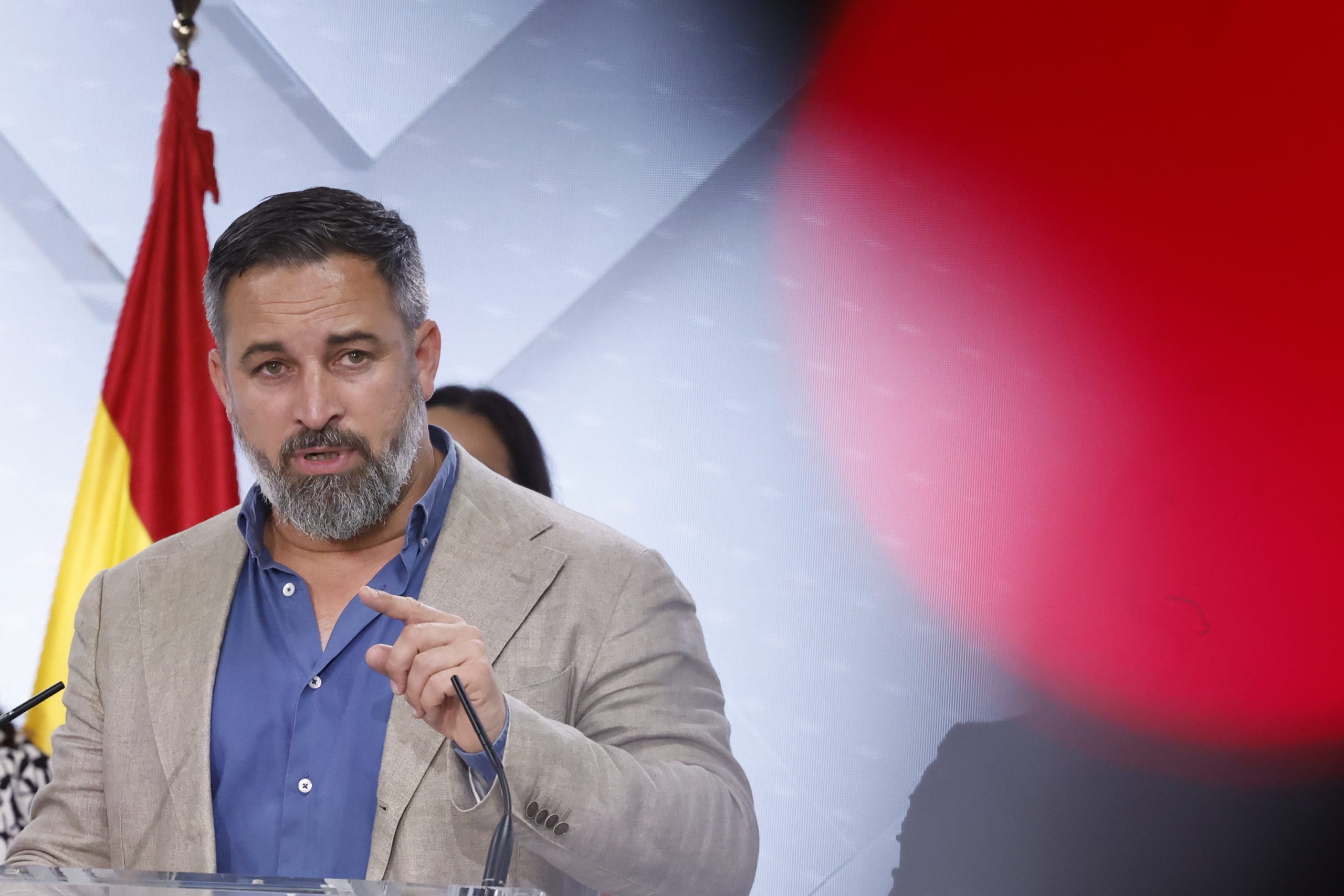 Presidente do Vox diz haver “vento de mudança” no Ocidente com vitória de Trump