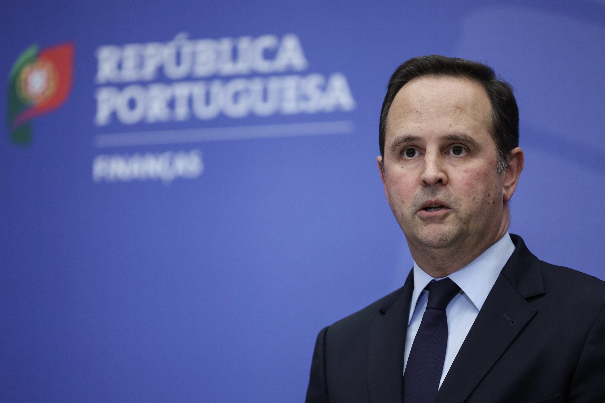 O défice, o IVA e a TAP. Fernando Medina faz balanço de um ano como ministro das Finanças