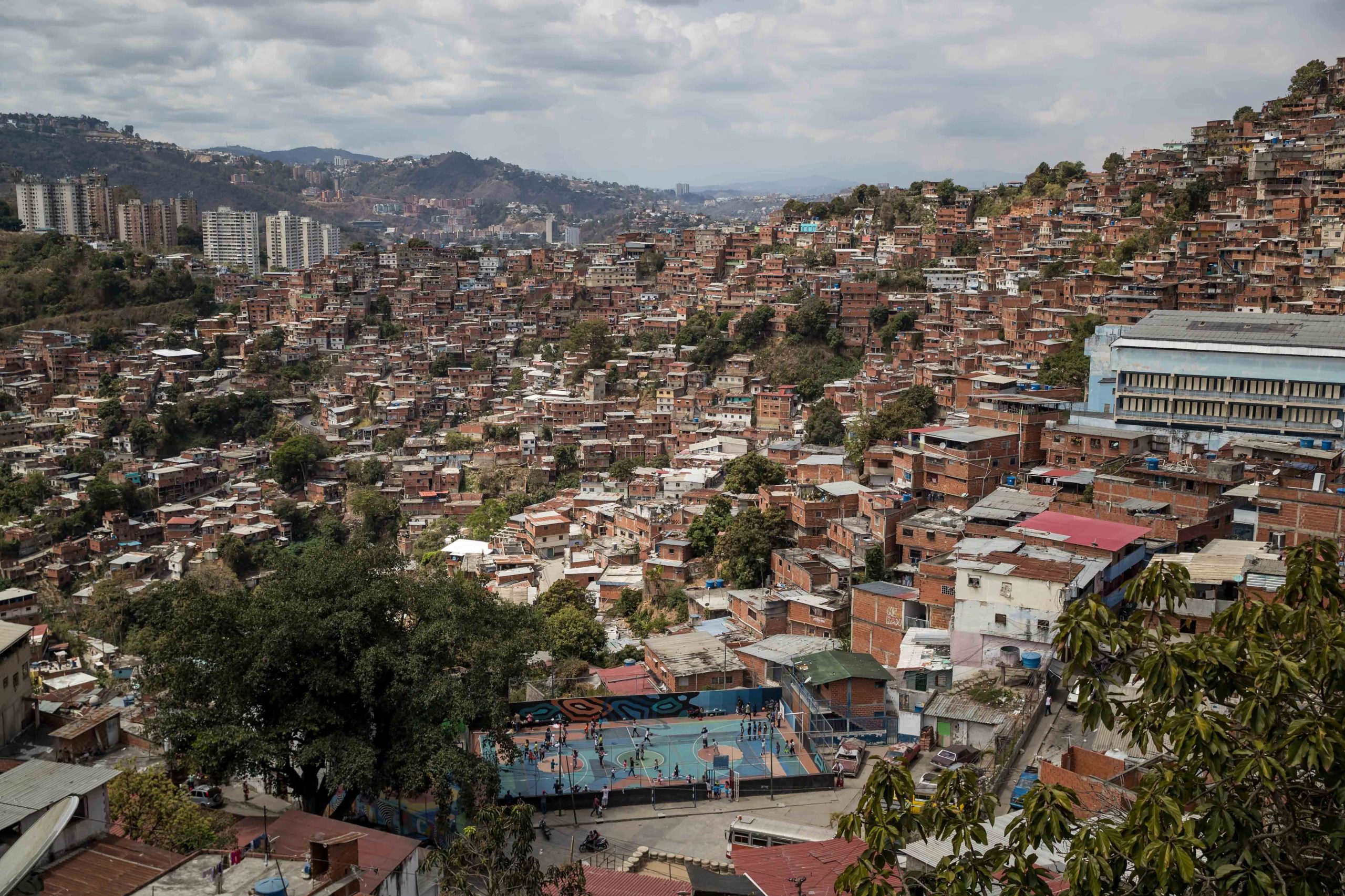 Crise e carências podem limitar participação de luso-venezuelanos nas eleições para o Conselho das Comunidades Portuguesas