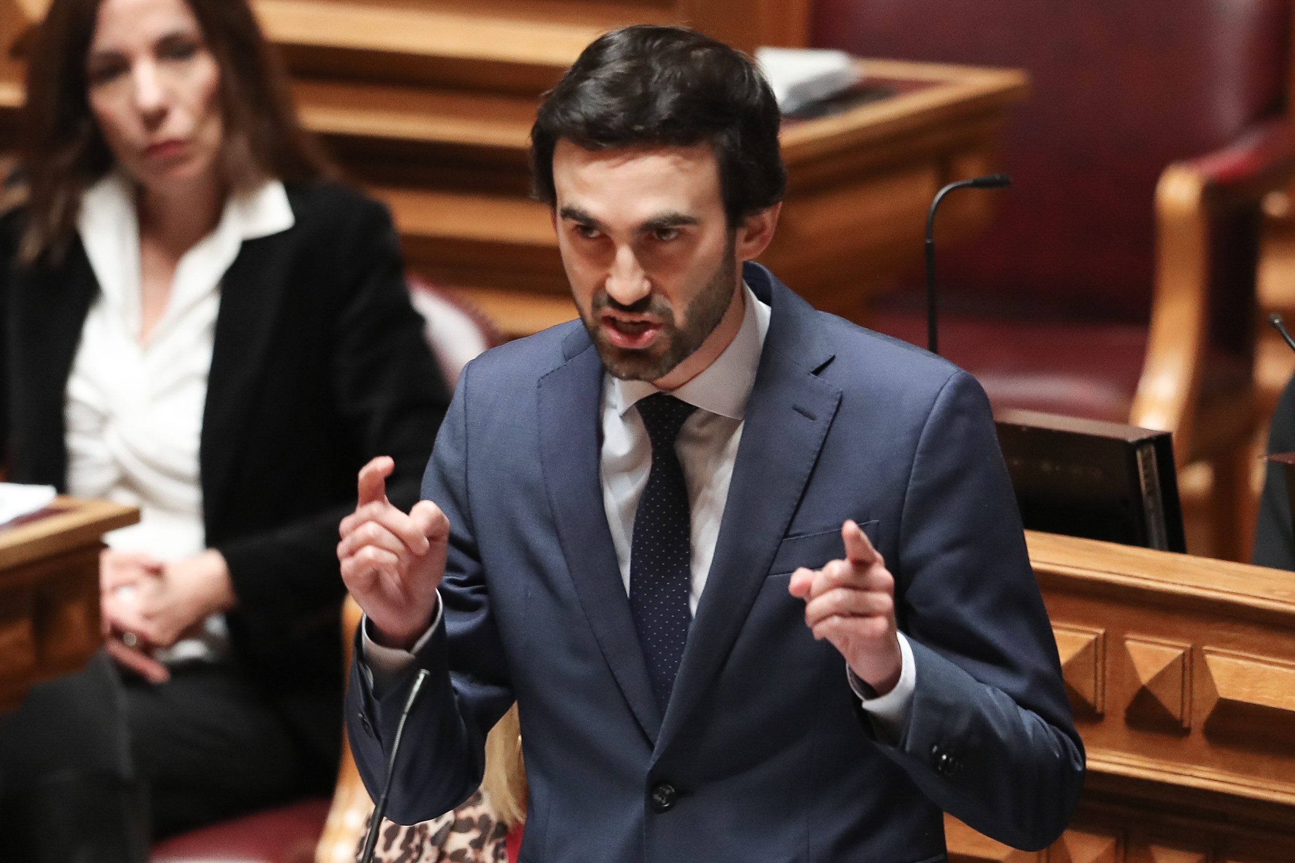 Tancos: Ministério Público quer ouvir deputado socialista Tiago Barbosa Ribeiro