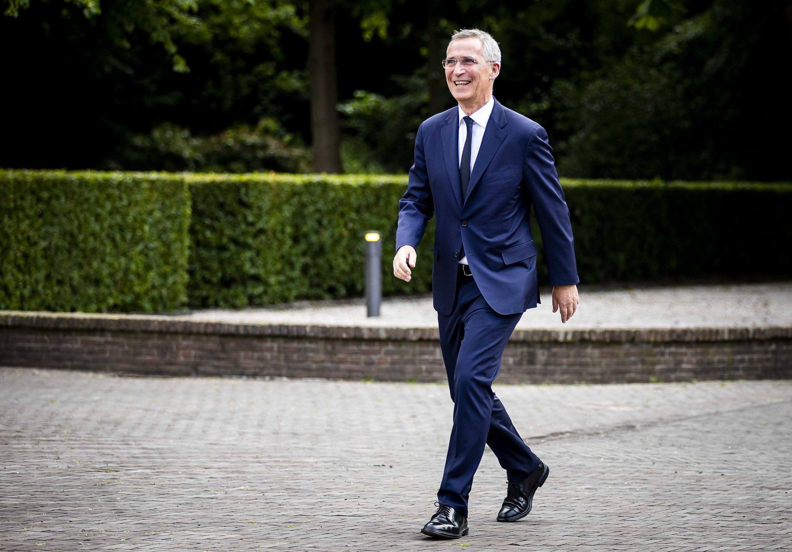 Membros da NATO à beira de um acordo para recandidatar Stoltenberg à liderança
