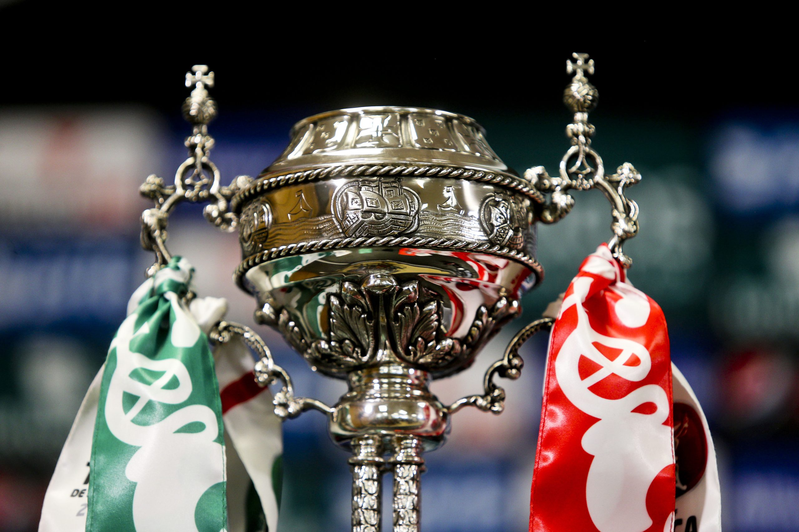 Taça de Portugal: depois da vitória do SL Benfica, entram hoje em campo Sporting CP e FC Porto