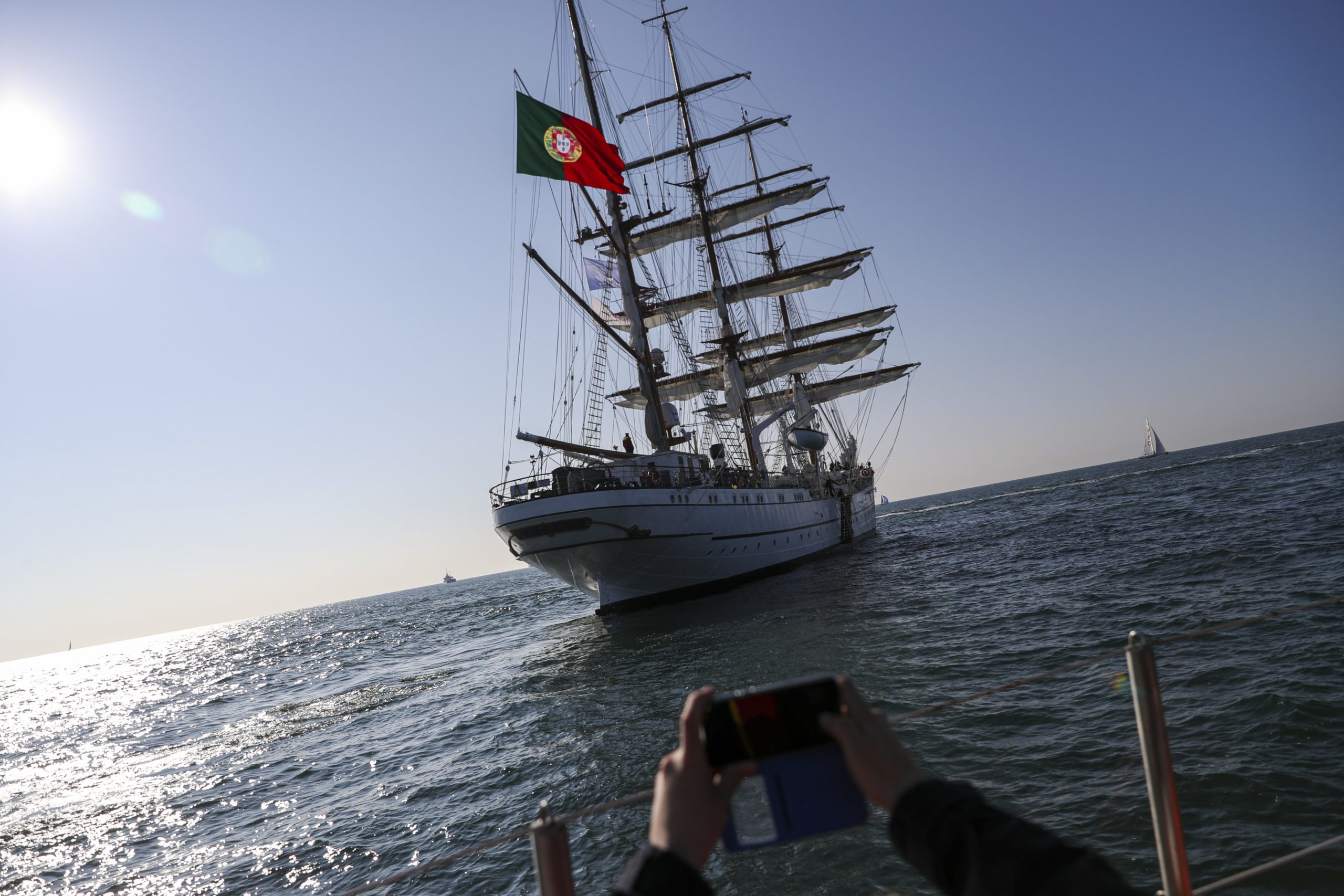 Covid-19: Navio-escola Sagres cancela viagem e regressa a Lisboa em maio