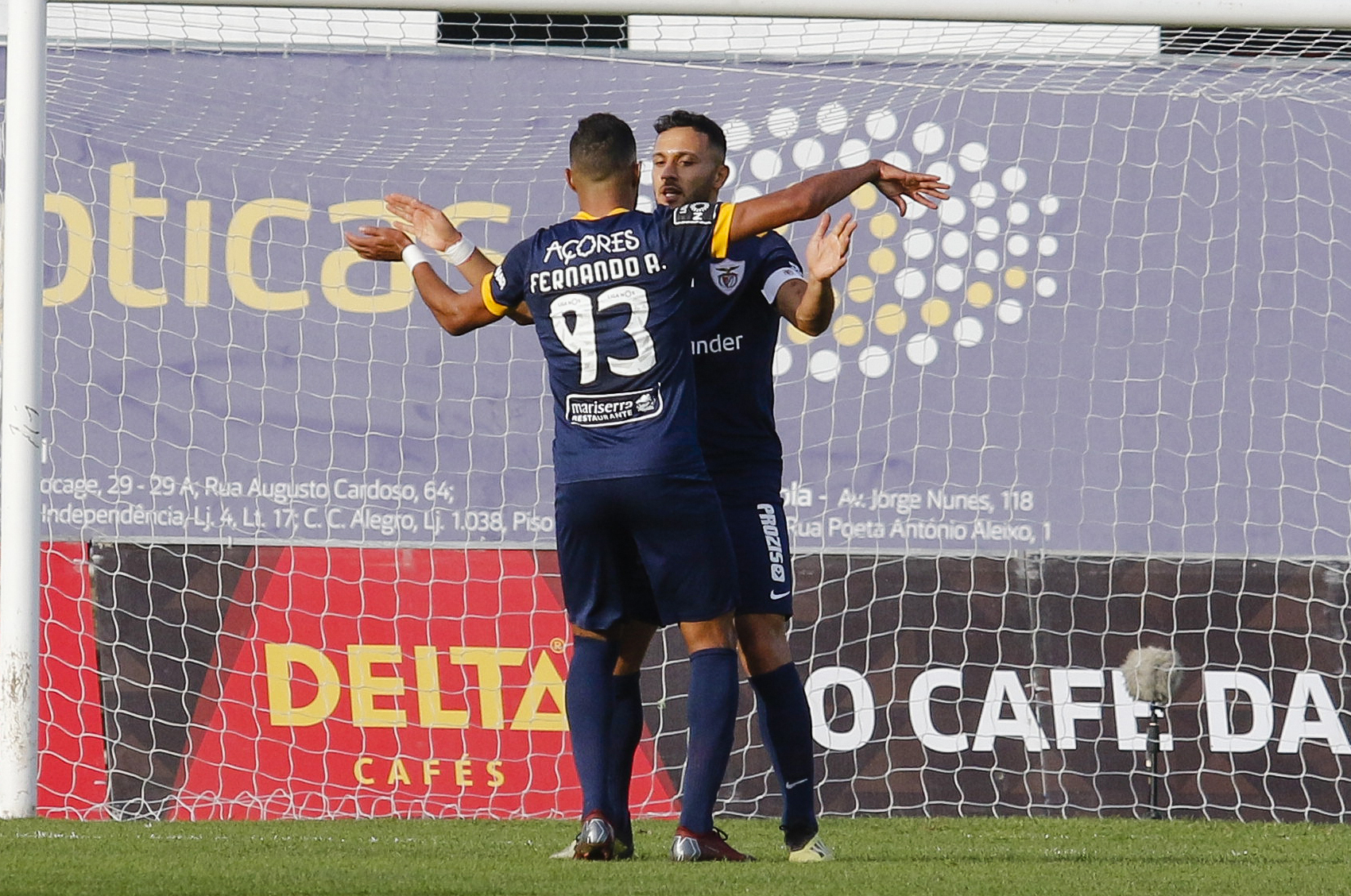 Santa Clara sobe ao sexto lugar da I Liga com triunfo em Setúbal