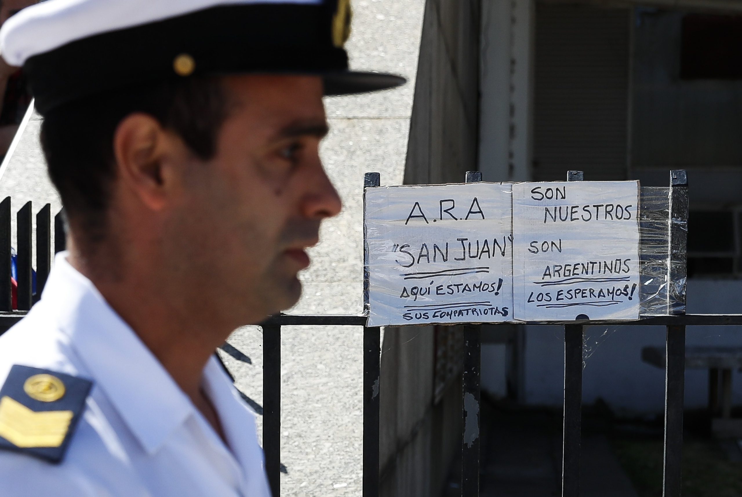 Quatro mil pessoas em operação sem precedentes para procurar submarino desaparecido na Argentina