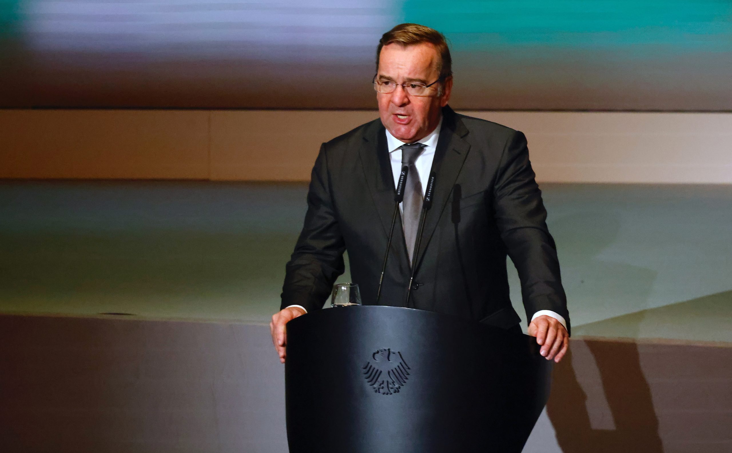 Alemanha vai duplicar apoio para a ajuda militar para a Ucrânia em 2024