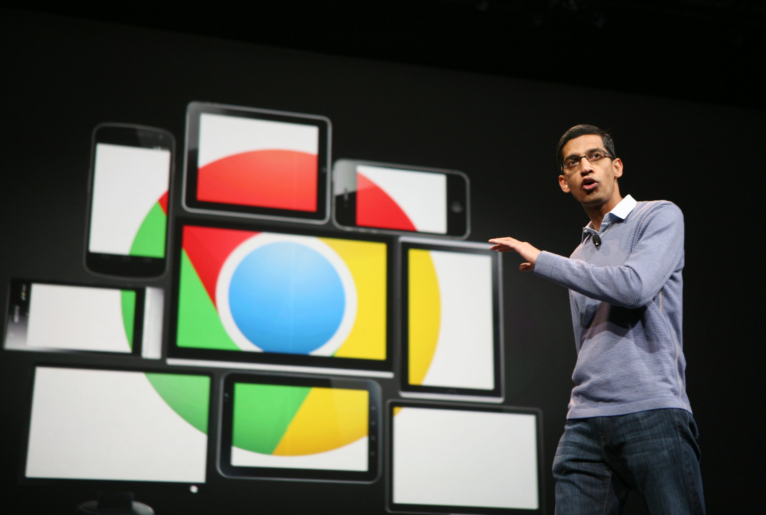 Google e Facebook cortam receita de publicidade de sites com notícias falsas